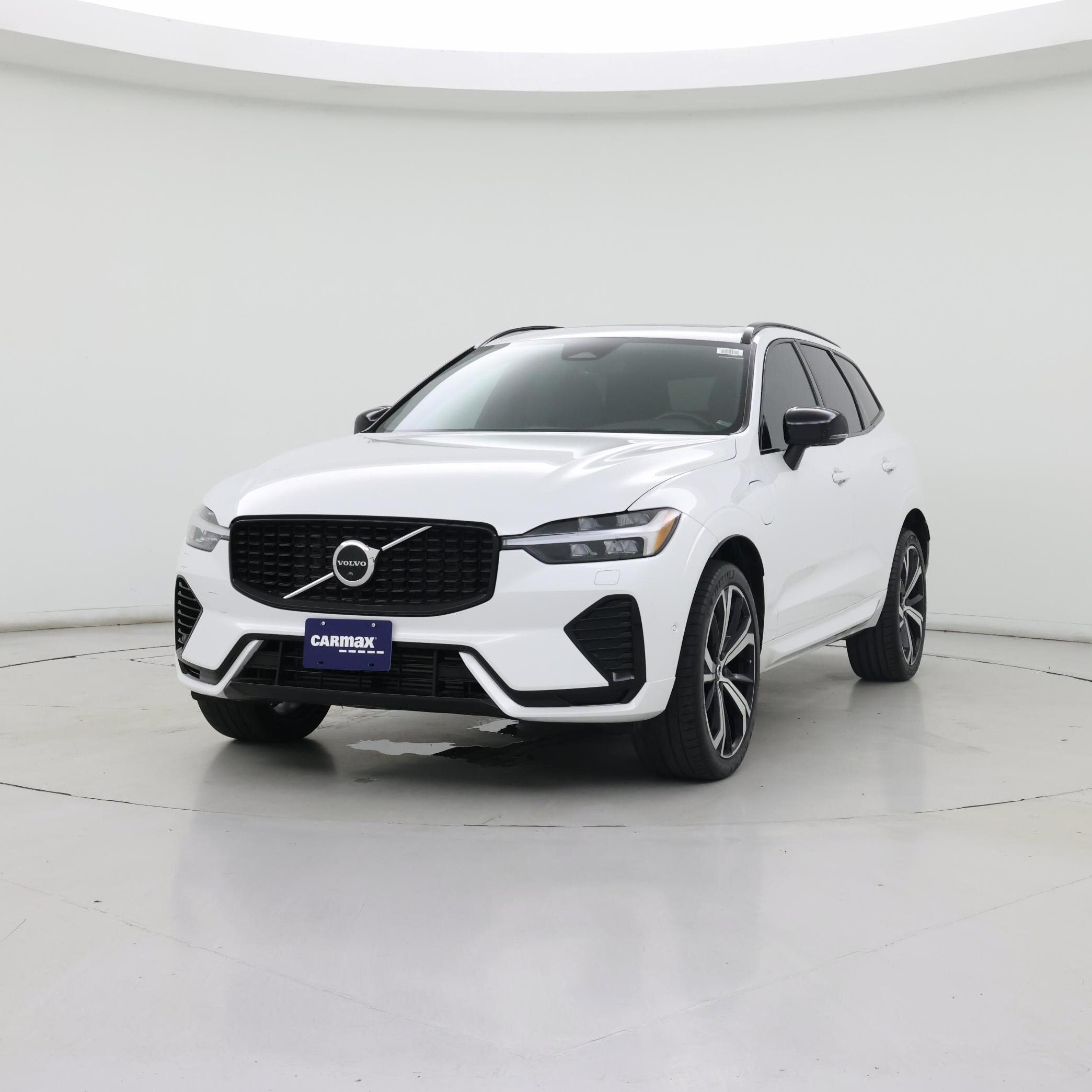 Thumbnail: 2022 Volvo XC60 - 4