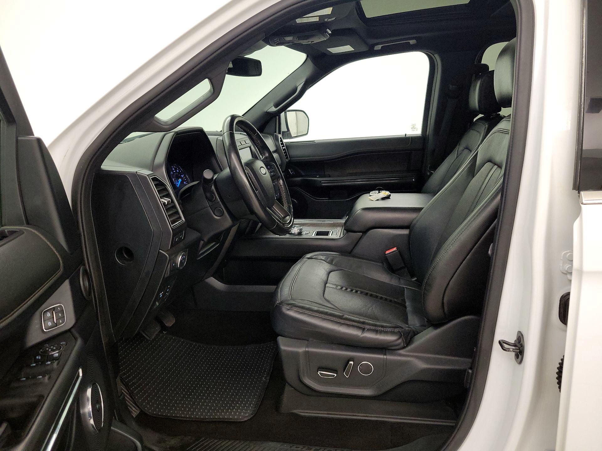Thumbnail: 2020 Ford Expedition - 11