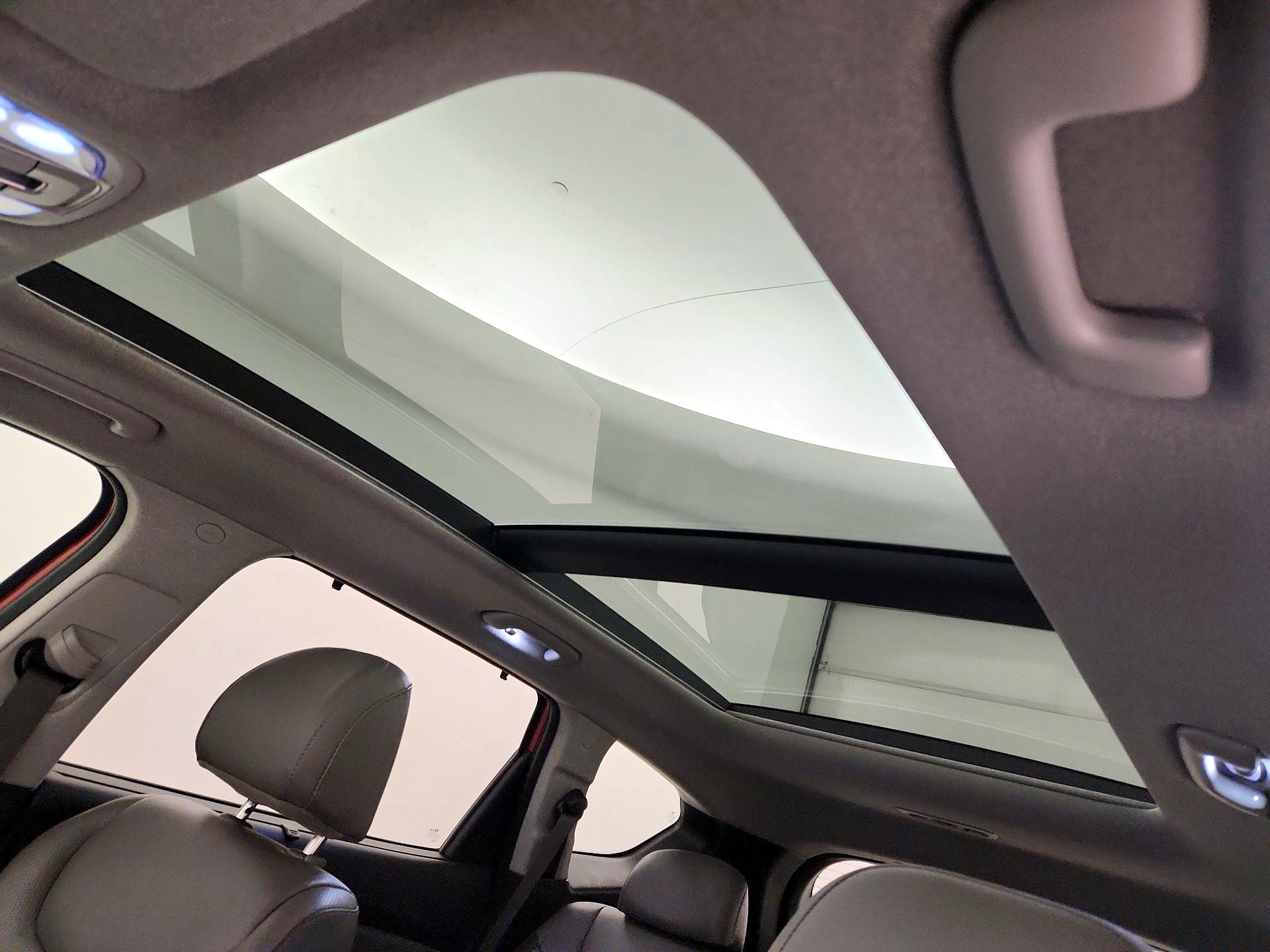Thumbnail: 2020 Hyundai Santa Fe - 19