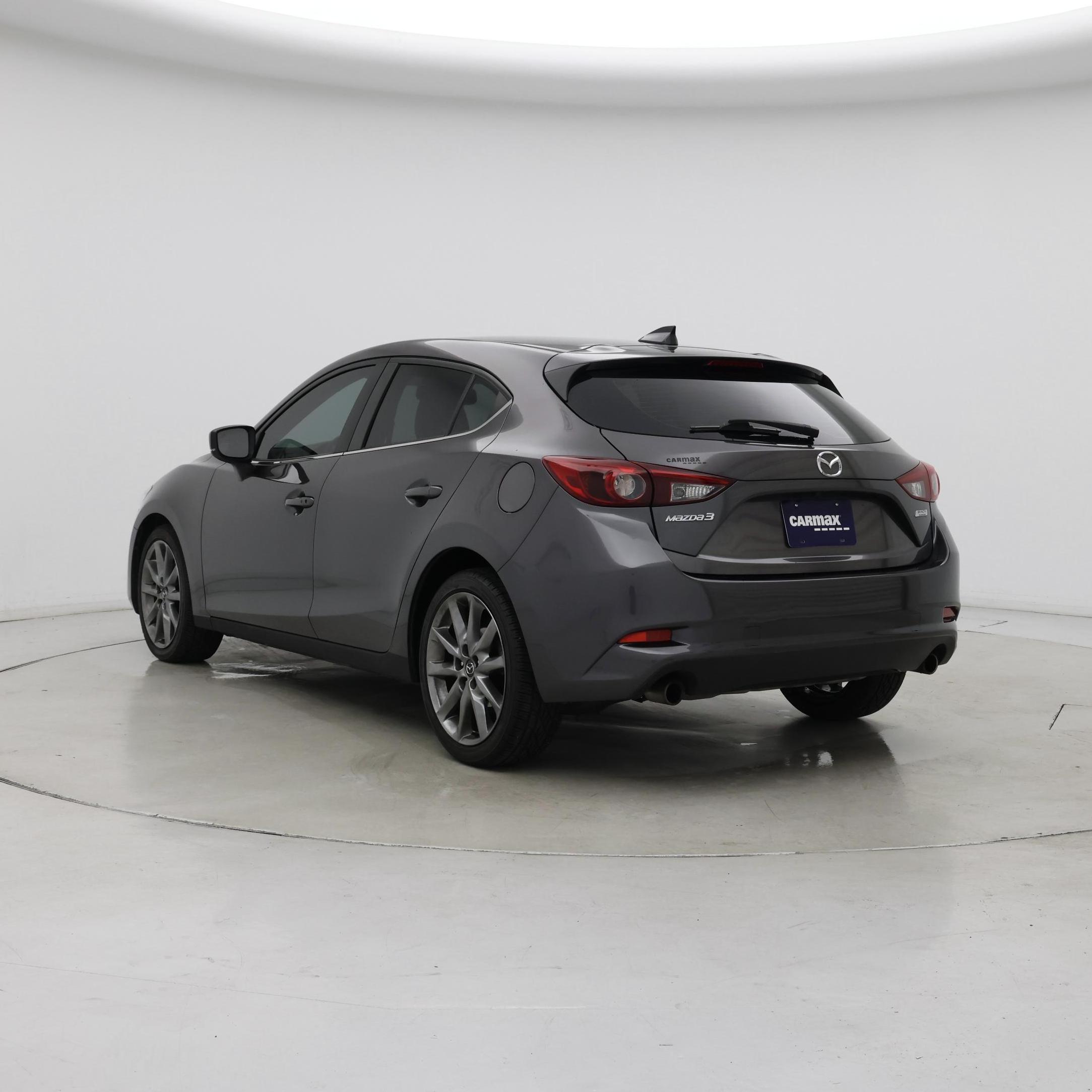 Thumbnail: 2018 Mazda Mazda3 - 2