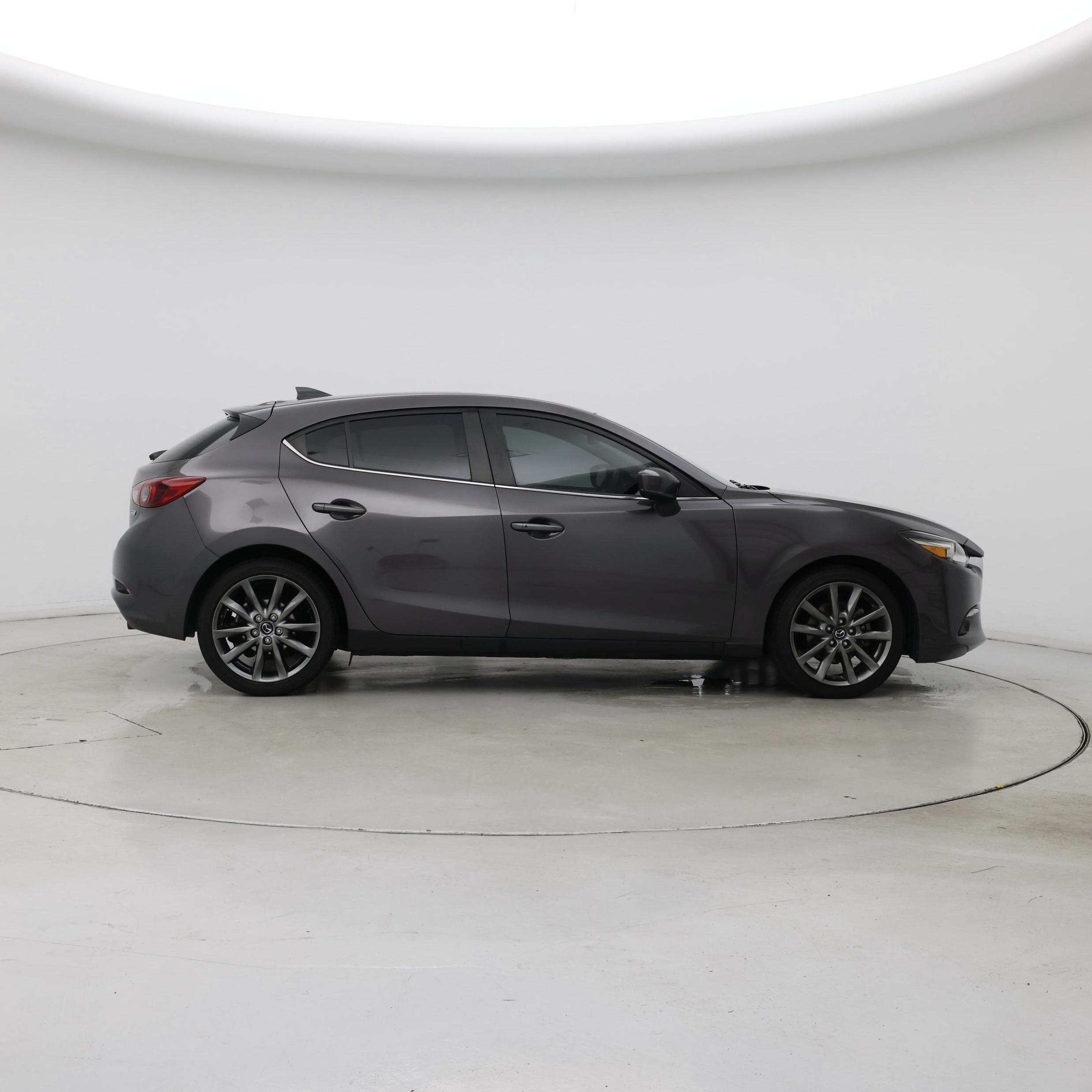 Thumbnail: 2018 Mazda Mazda3 - 7