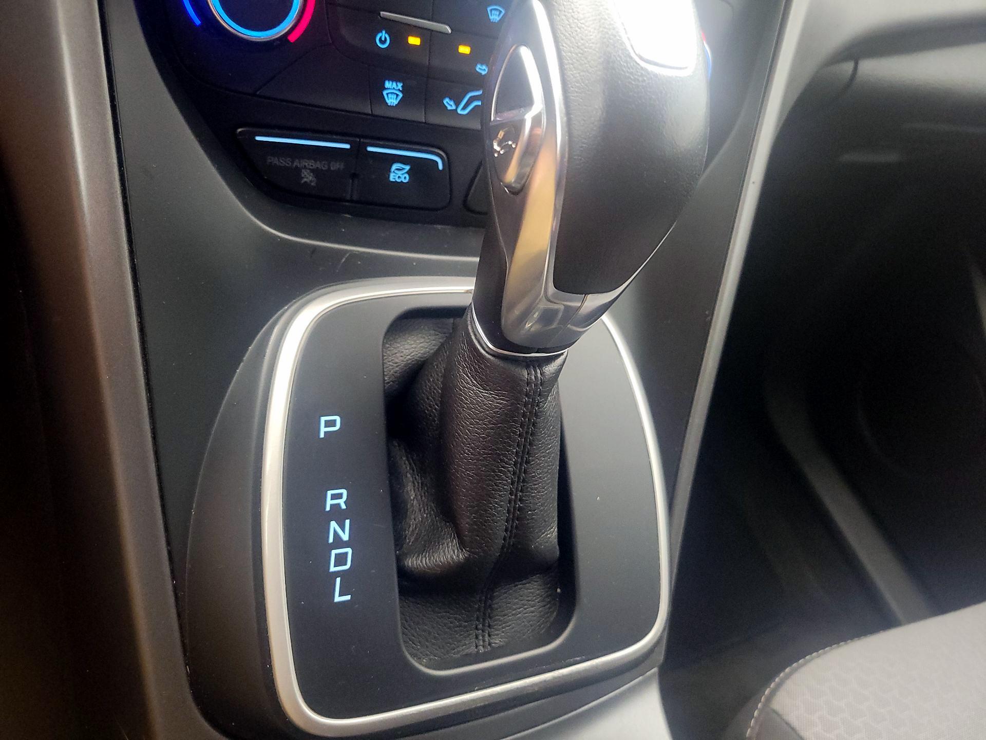 Thumbnail: 2017 Ford C-Max - 17