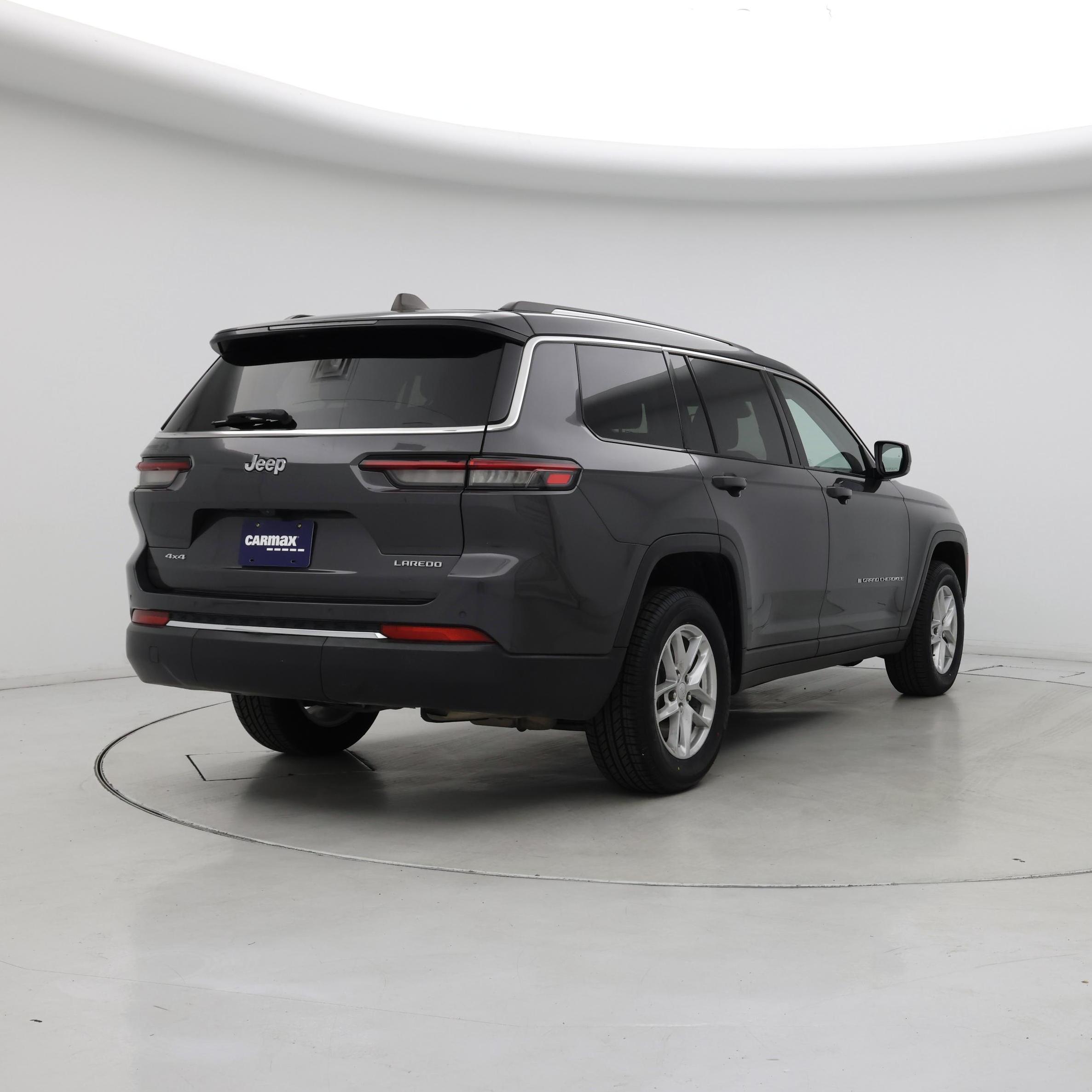 Thumbnail: 2023 Jeep Grand Cherokee L - 8