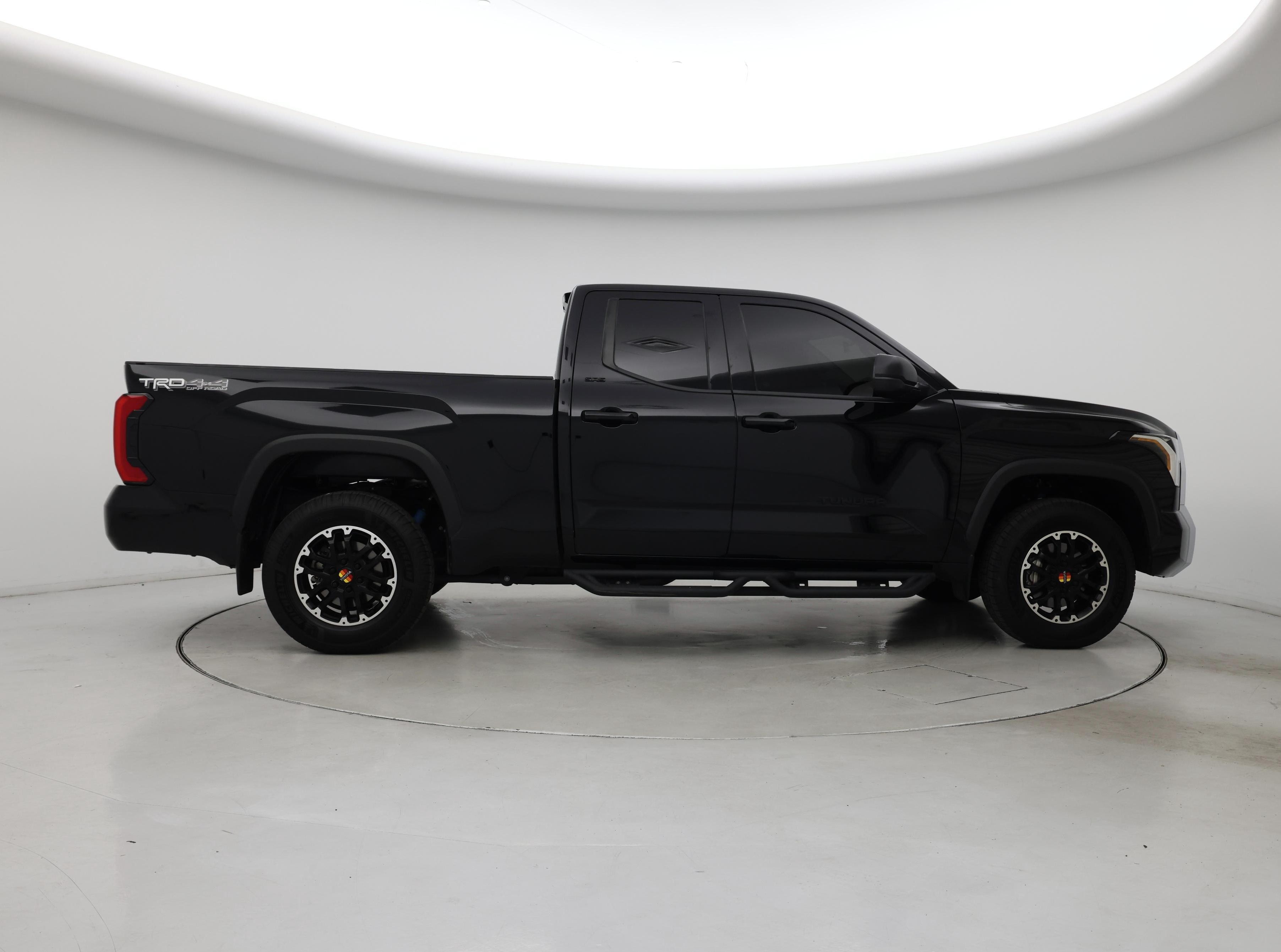 Thumbnail: 2023 Toyota Tundra - 7