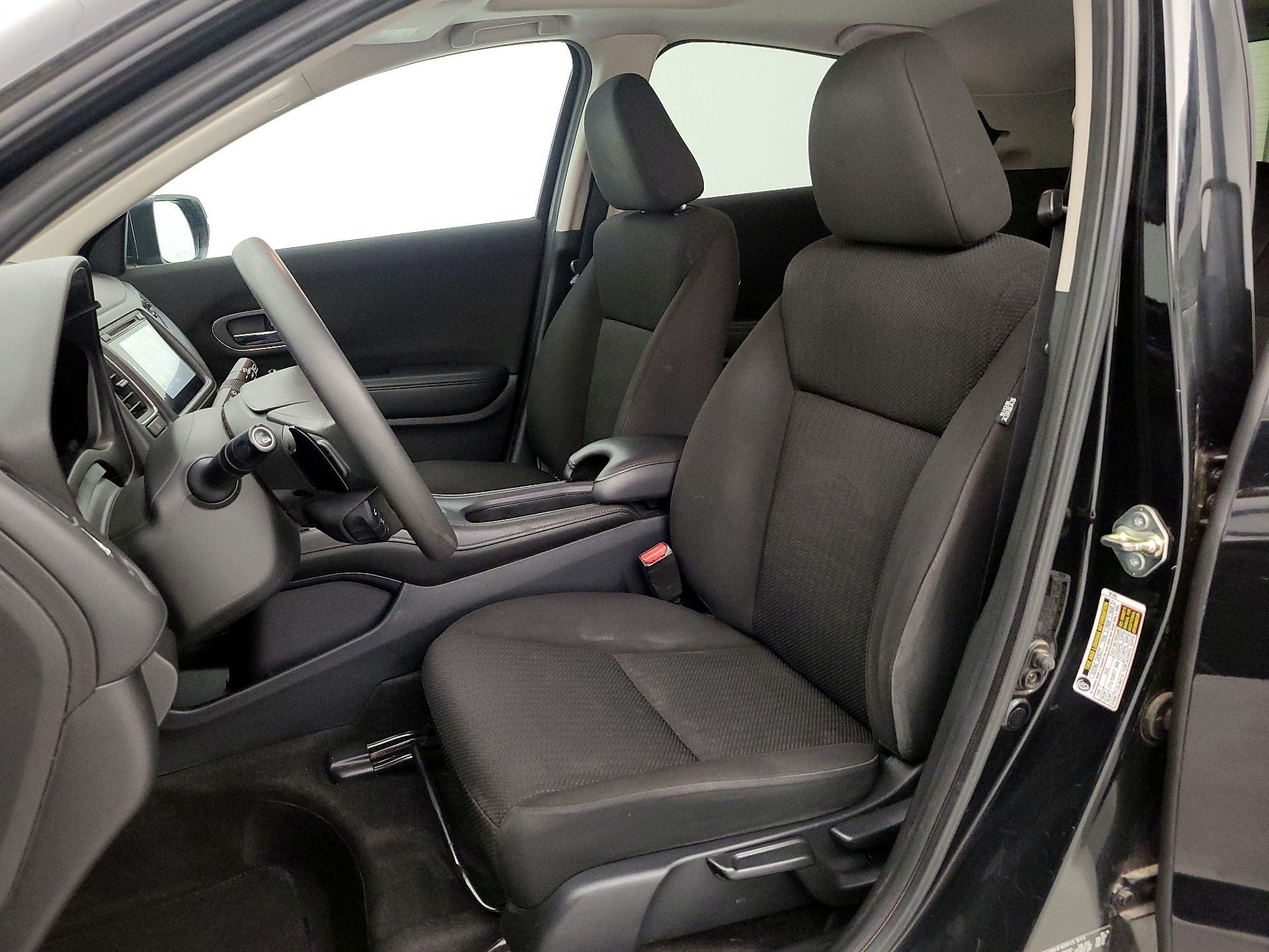 Thumbnail: 2017 Honda HR-V - 11