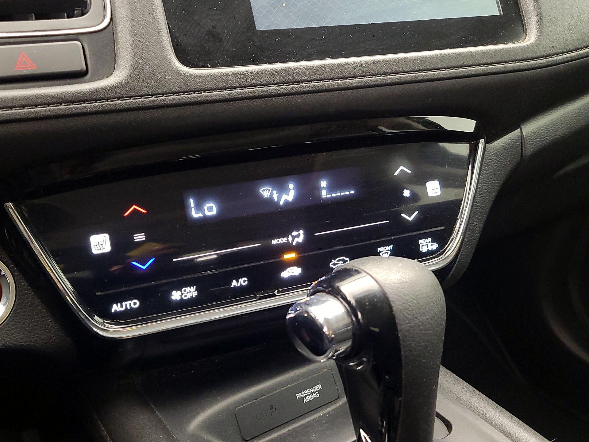Thumbnail: 2017 Honda HR-V - 16