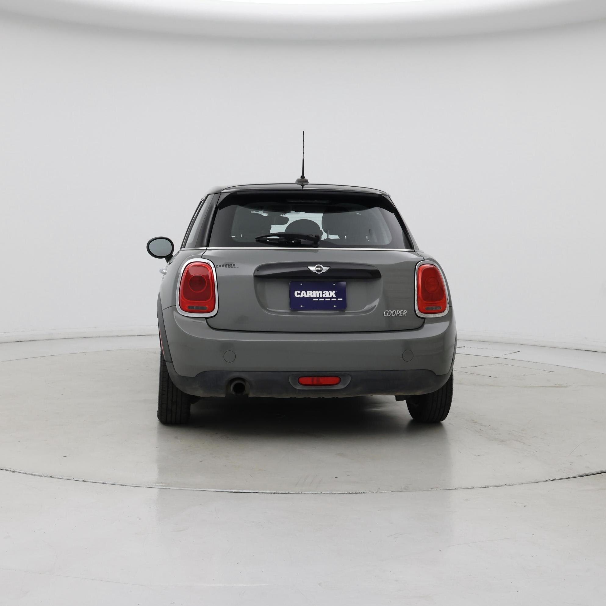 Thumbnail: 2016 MINI Cooper Hardtop - 6
