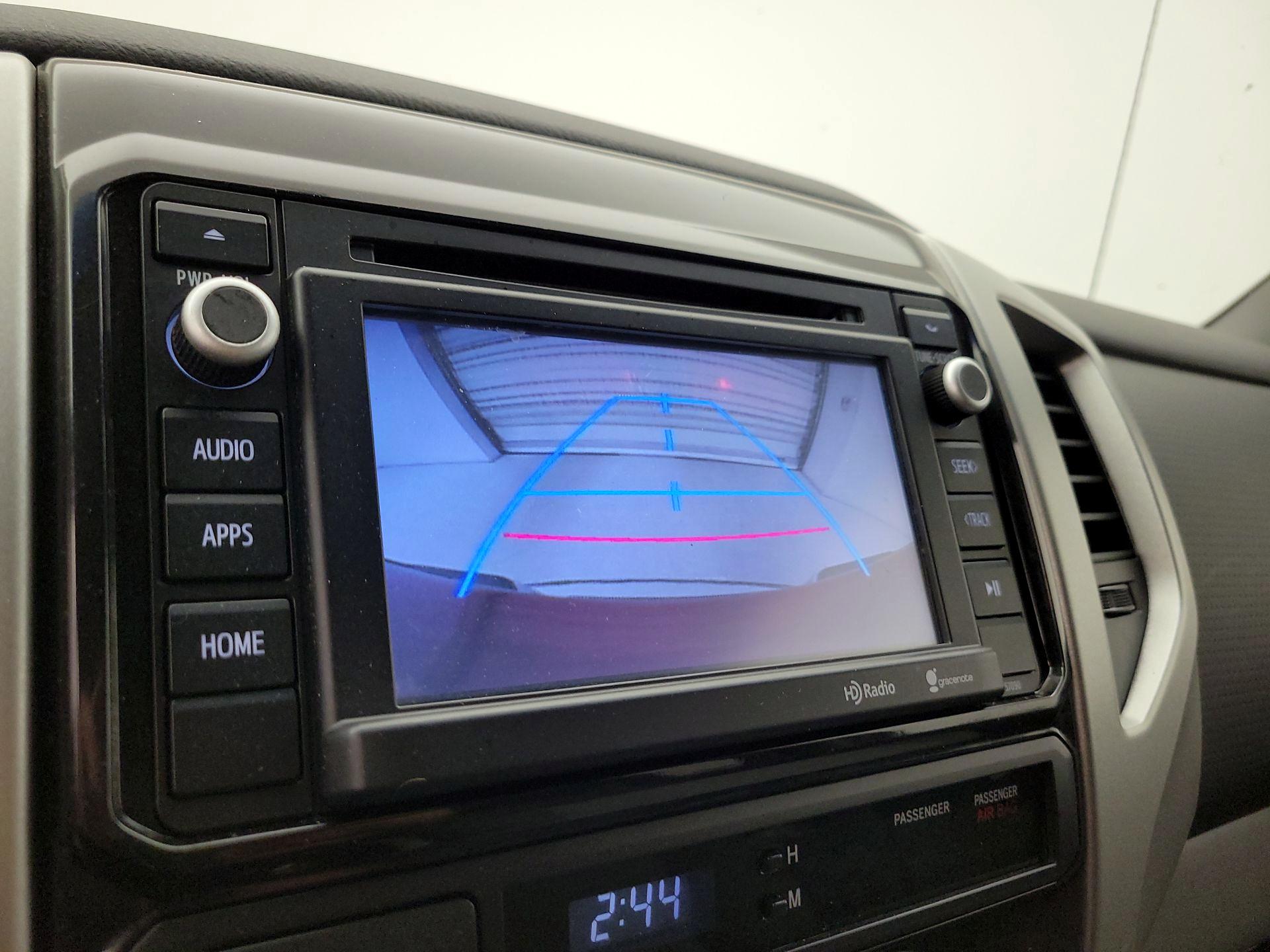 Thumbnail: 2014 Toyota Tacoma - 14