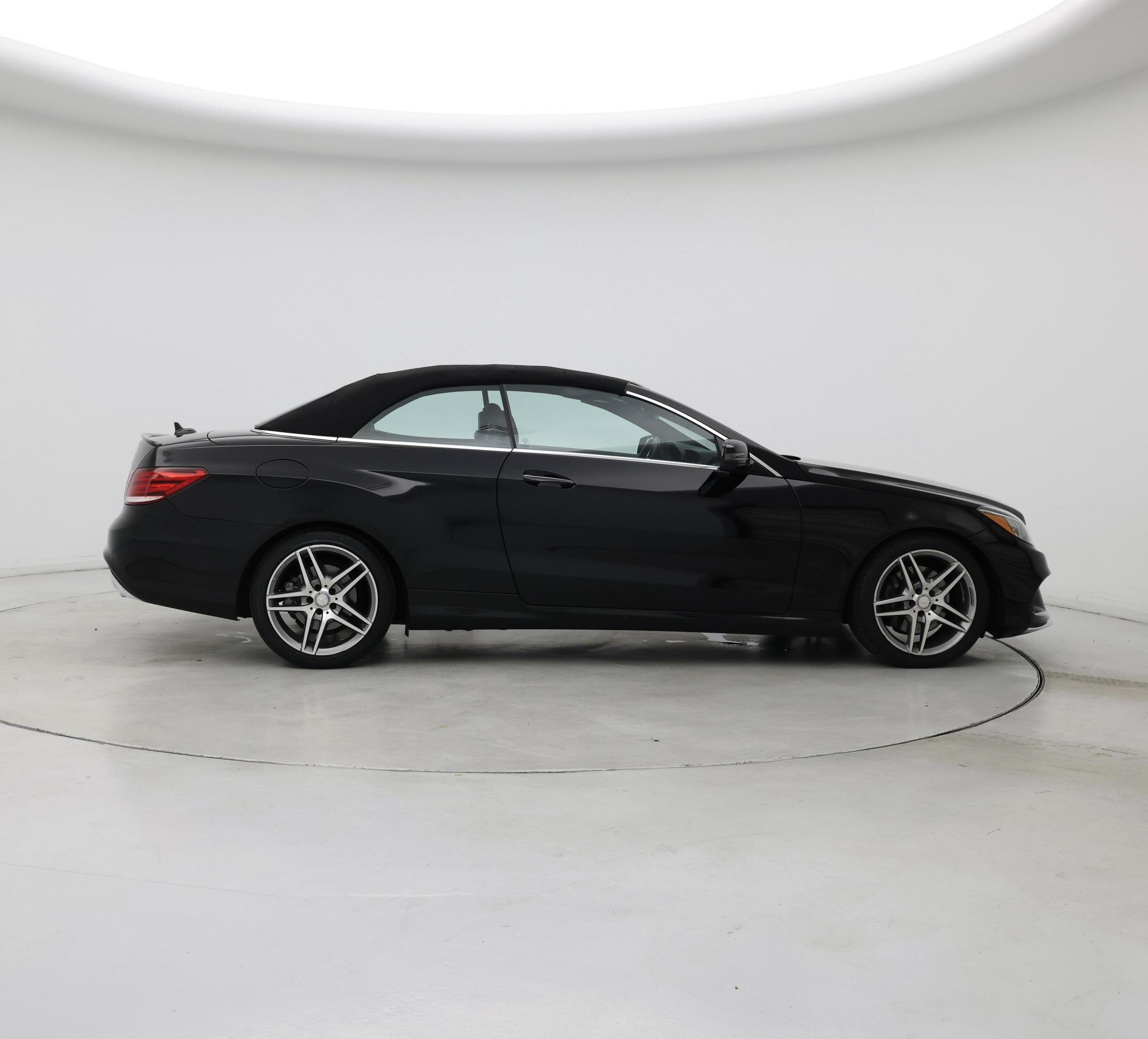 Thumbnail: 2017 Mercedes-Benz E-Class - 7