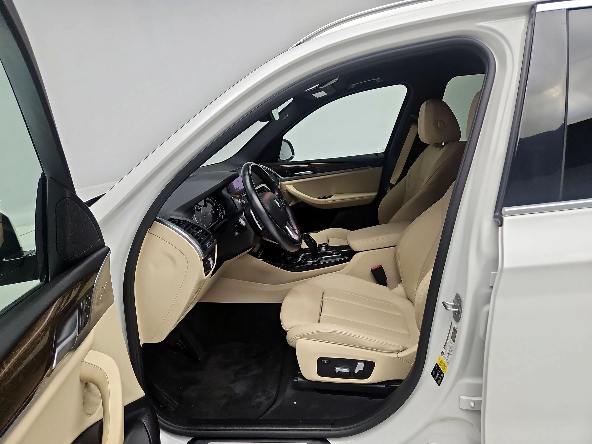 Thumbnail: 2021 BMW X3 - 9