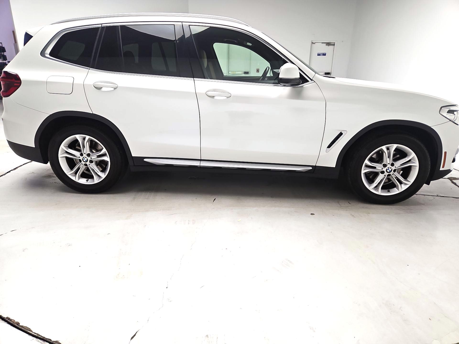 Thumbnail: 2021 BMW X3 - 4
