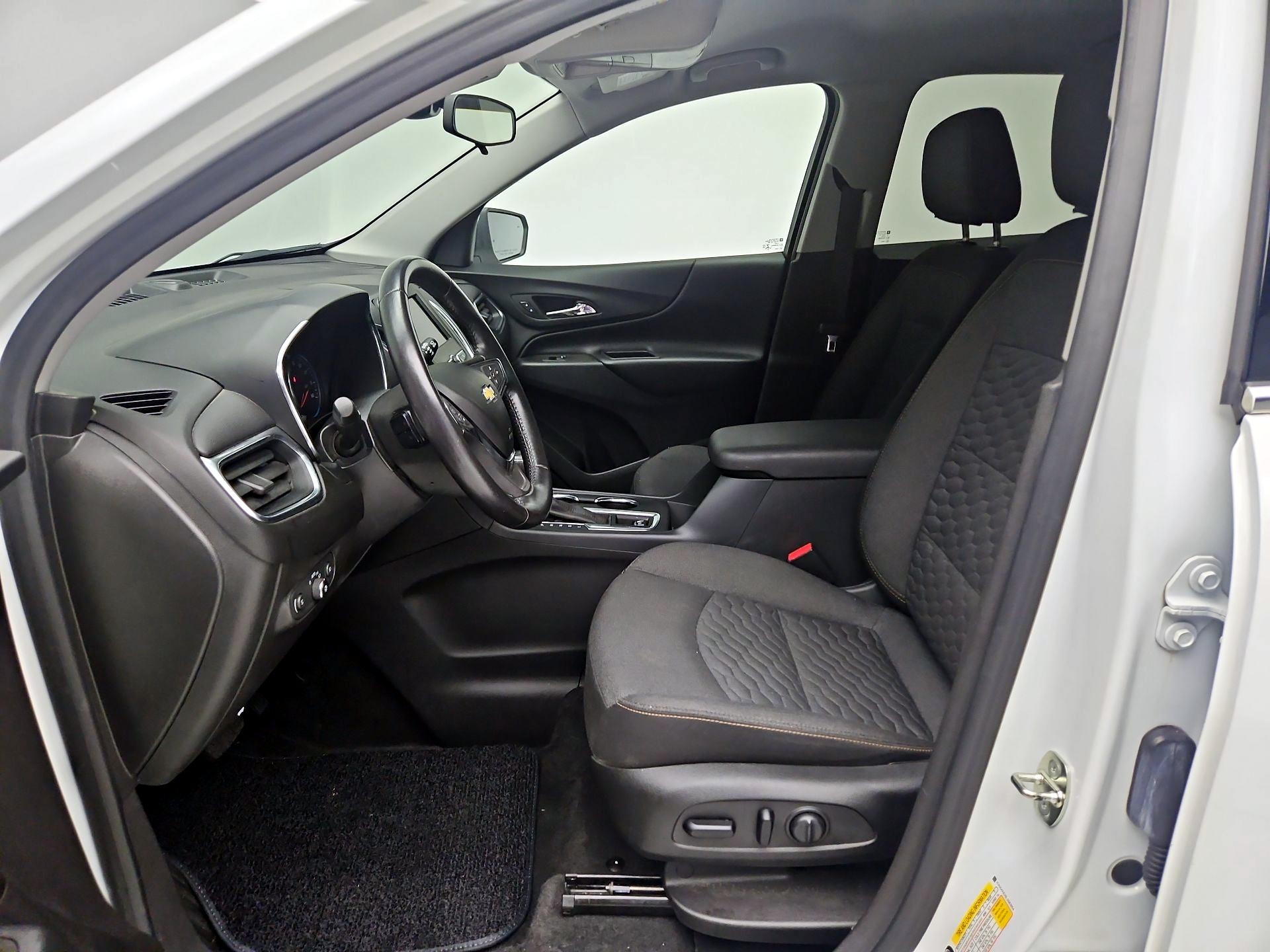 Thumbnail: 2020 Chevrolet Equinox - 9