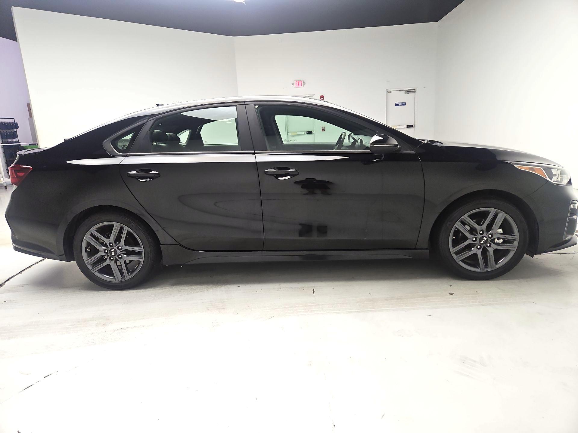 Thumbnail: 2021 Kia Forte - 4