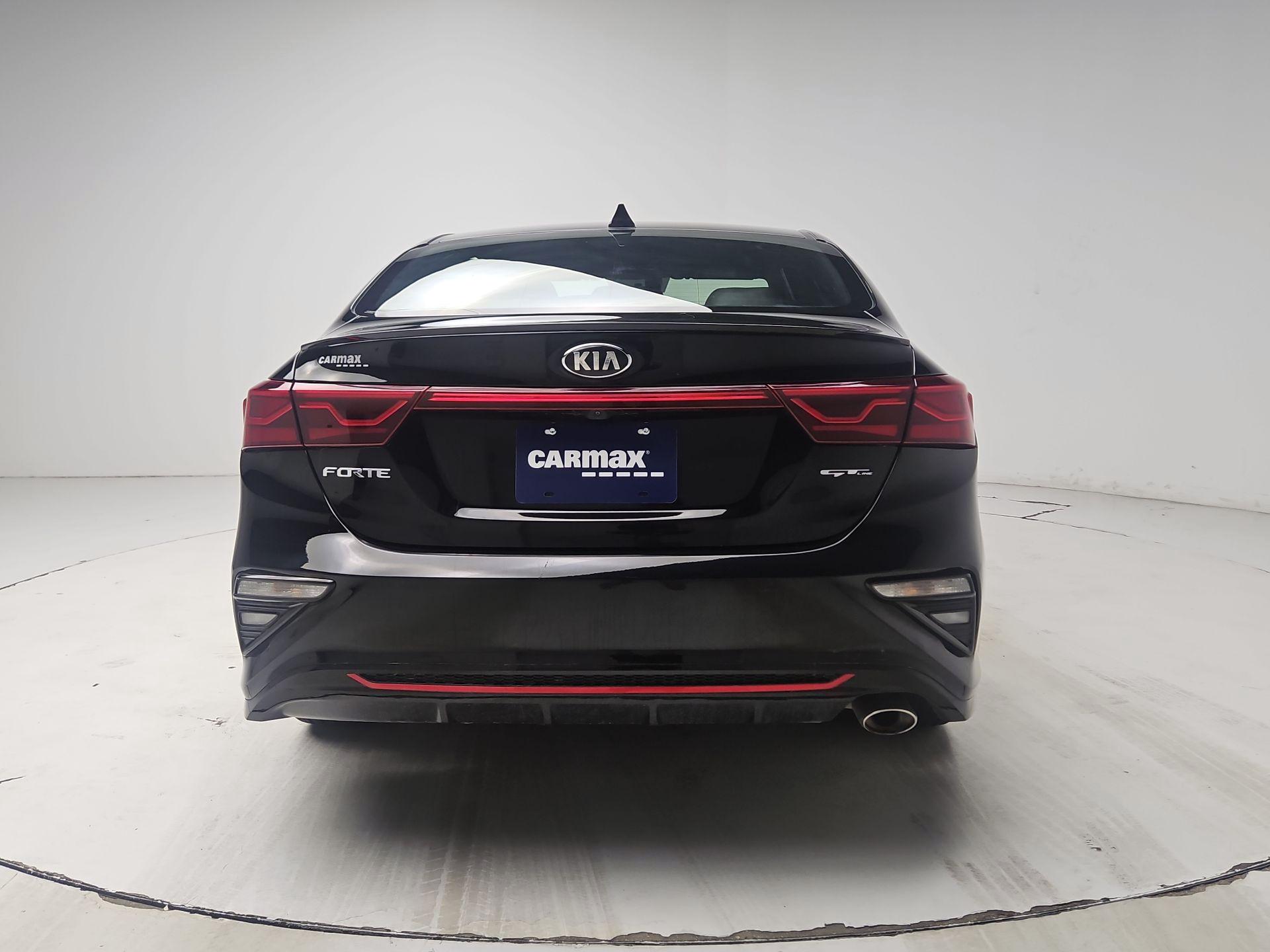 Thumbnail: 2021 Kia Forte - 6