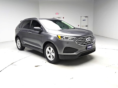 Gray 2022 Ford Edge SE