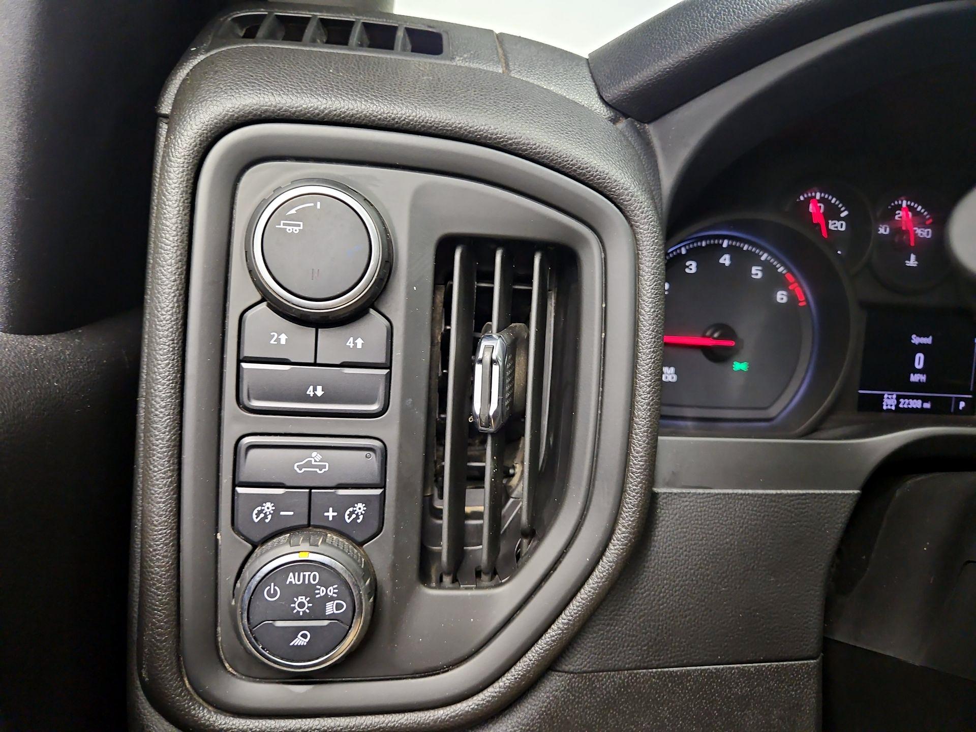 Thumbnail: 2022 Chevrolet Silverado 2500 - 13