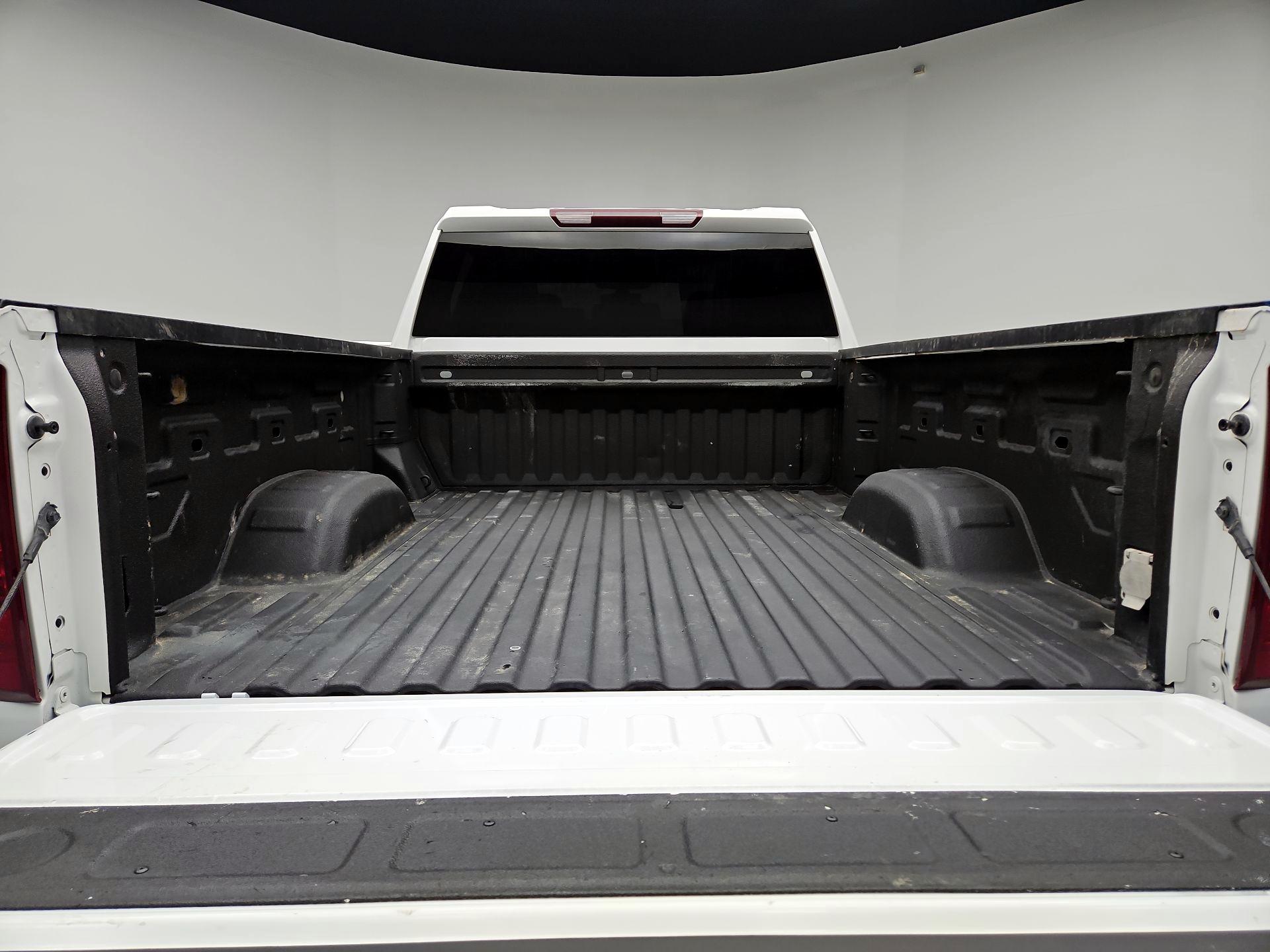 Thumbnail: 2022 Chevrolet Silverado 2500 - 20