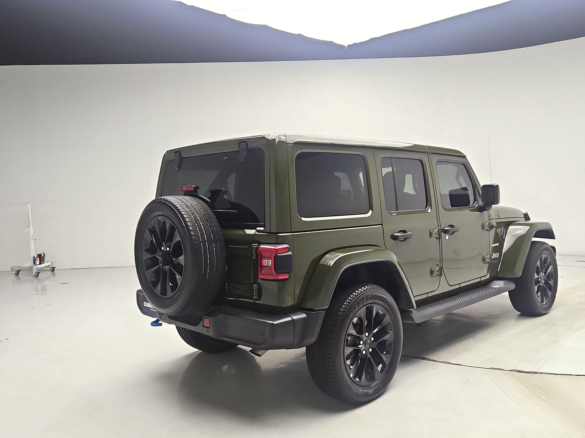 Thumbnail: 2022 Jeep Wrangler - 5