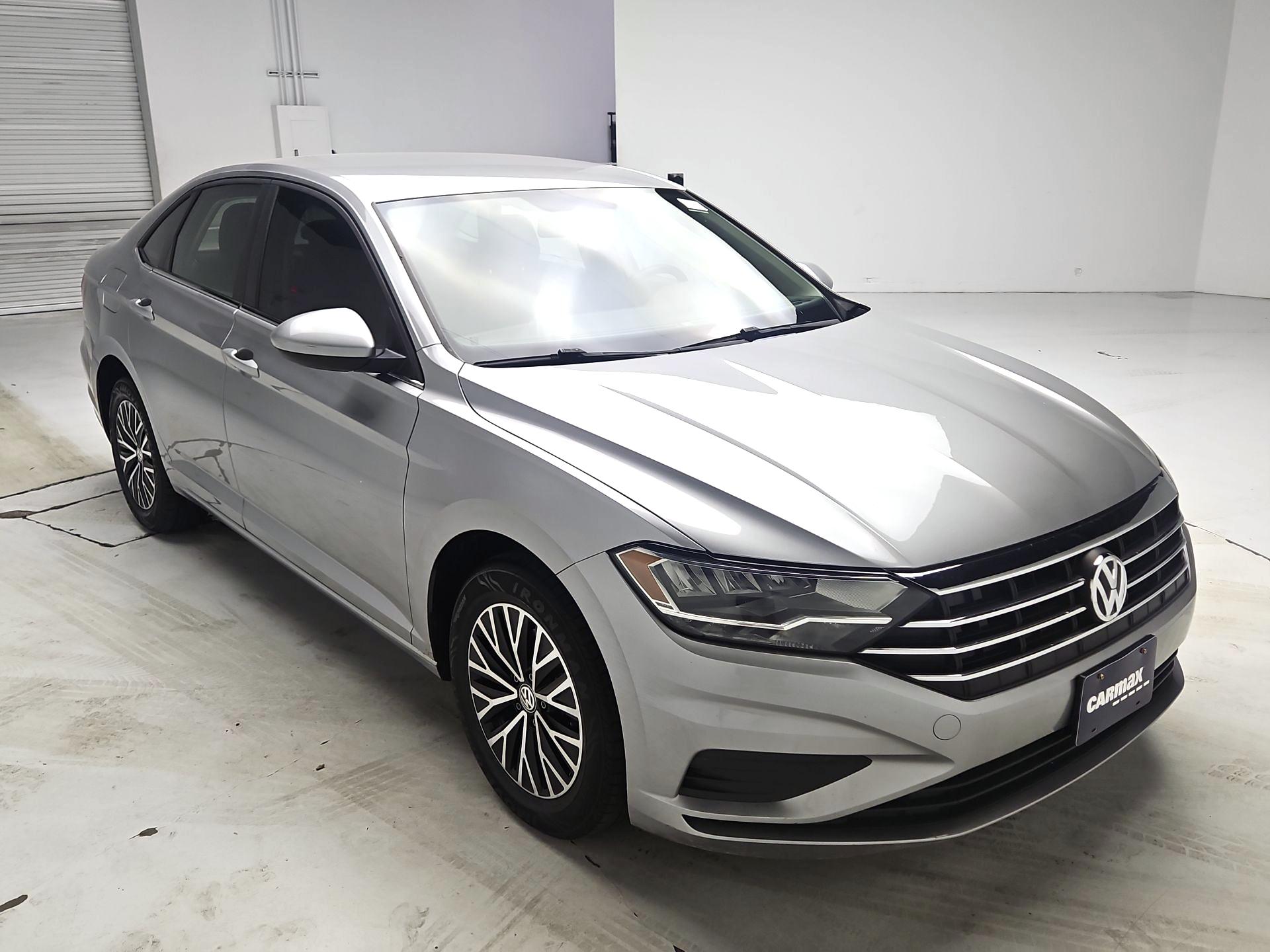 Thumbnail: 2021 Volkswagen Jetta - 1