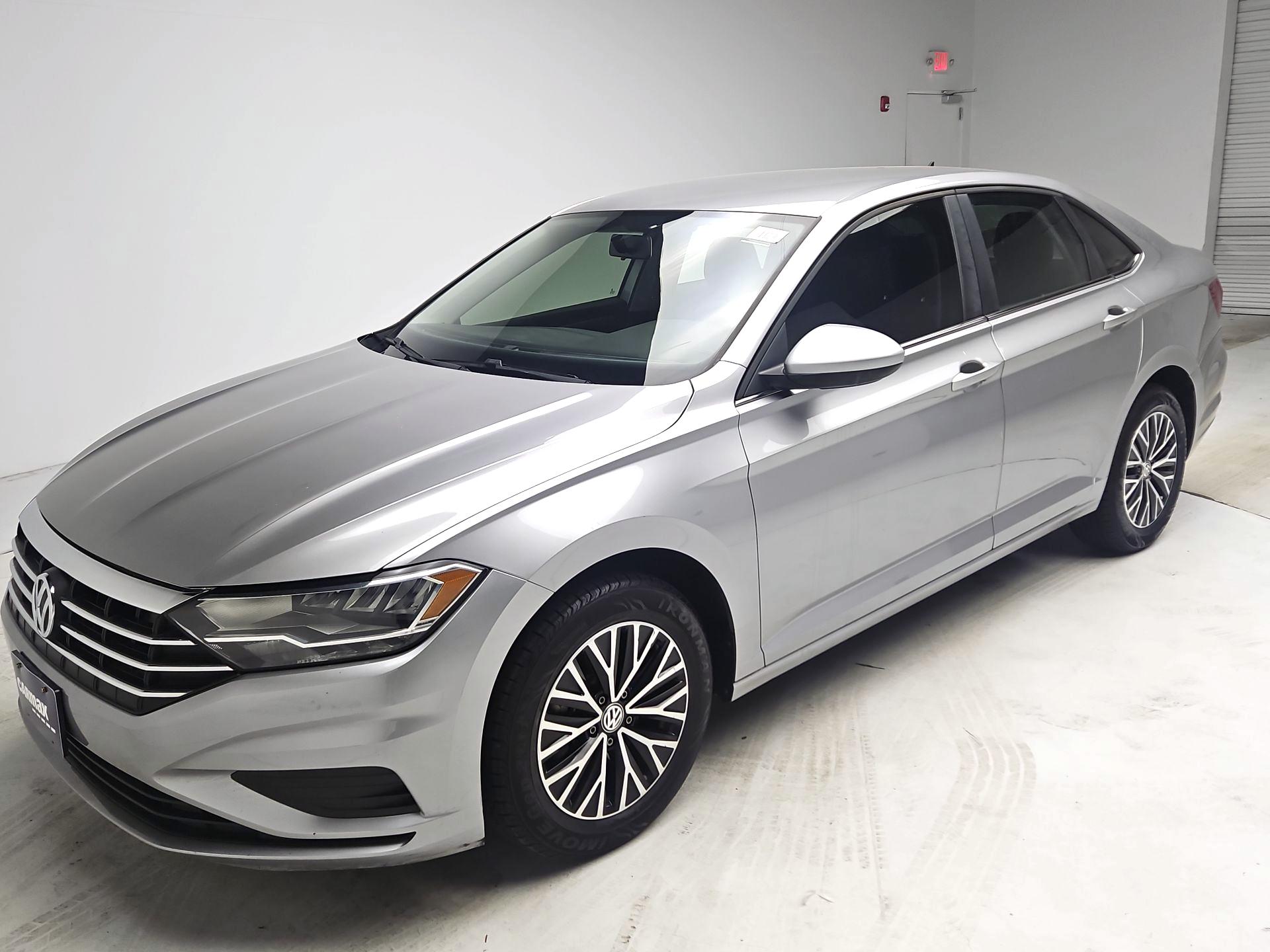 Thumbnail: 2021 Volkswagen Jetta - 3