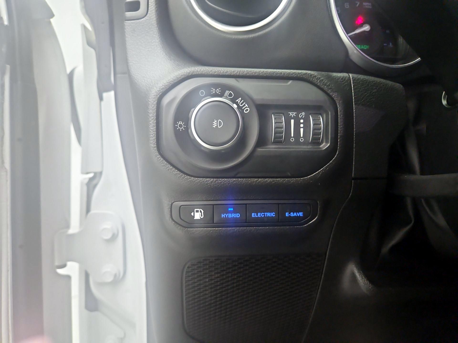 Thumbnail: 2022 Jeep Wrangler - 11