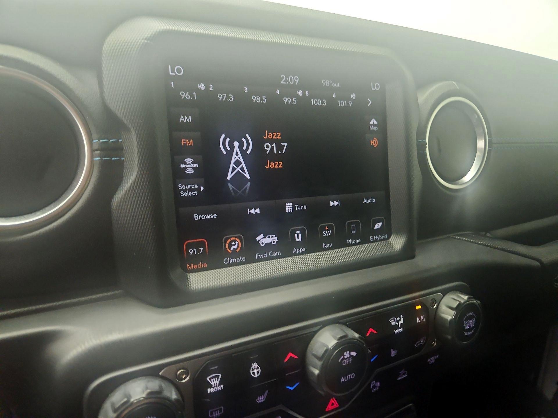 Thumbnail: 2022 Jeep Wrangler - 13