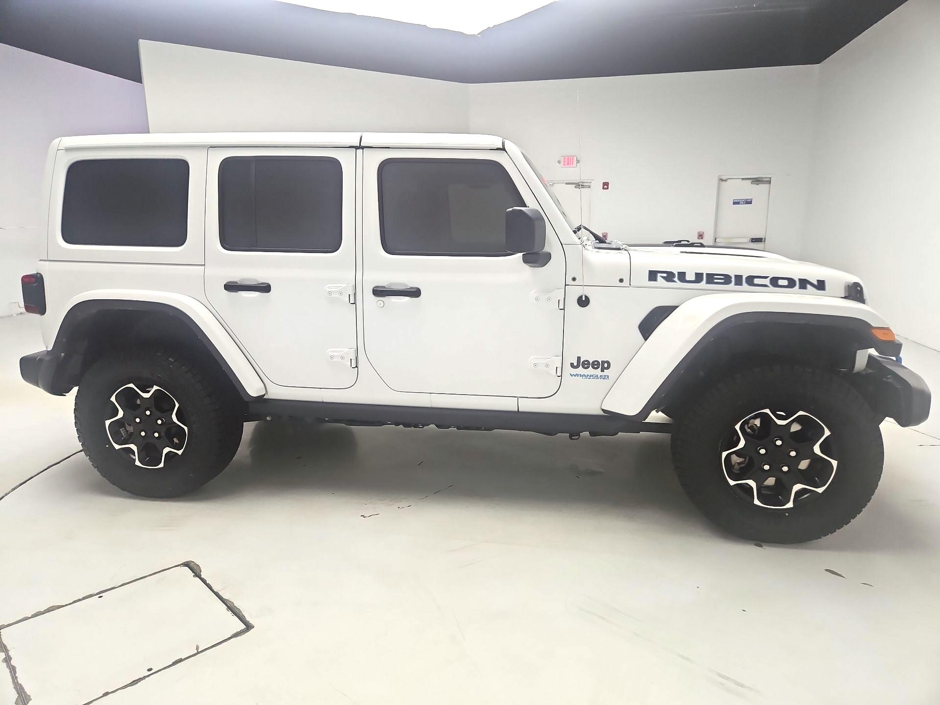 Thumbnail: 2022 Jeep Wrangler - 4