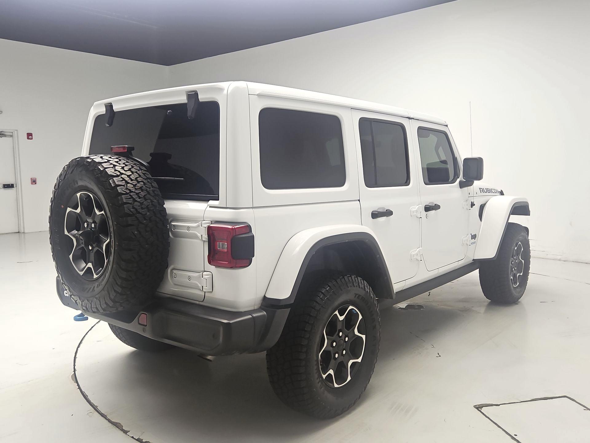 Thumbnail: 2022 Jeep Wrangler - 5