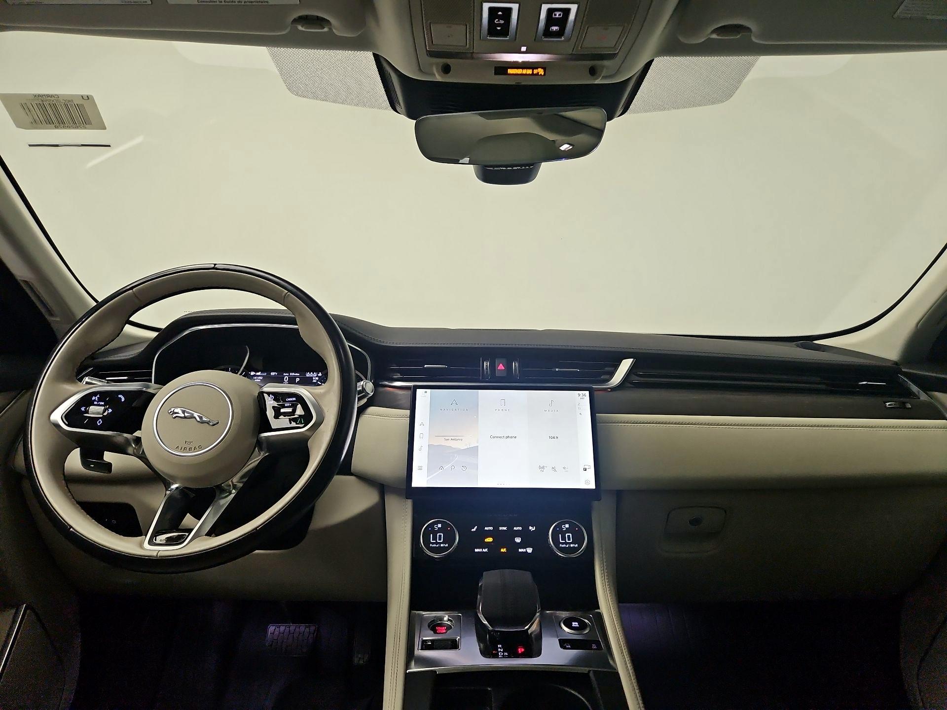 Thumbnail: 2021 Jaguar F-Pace - 8