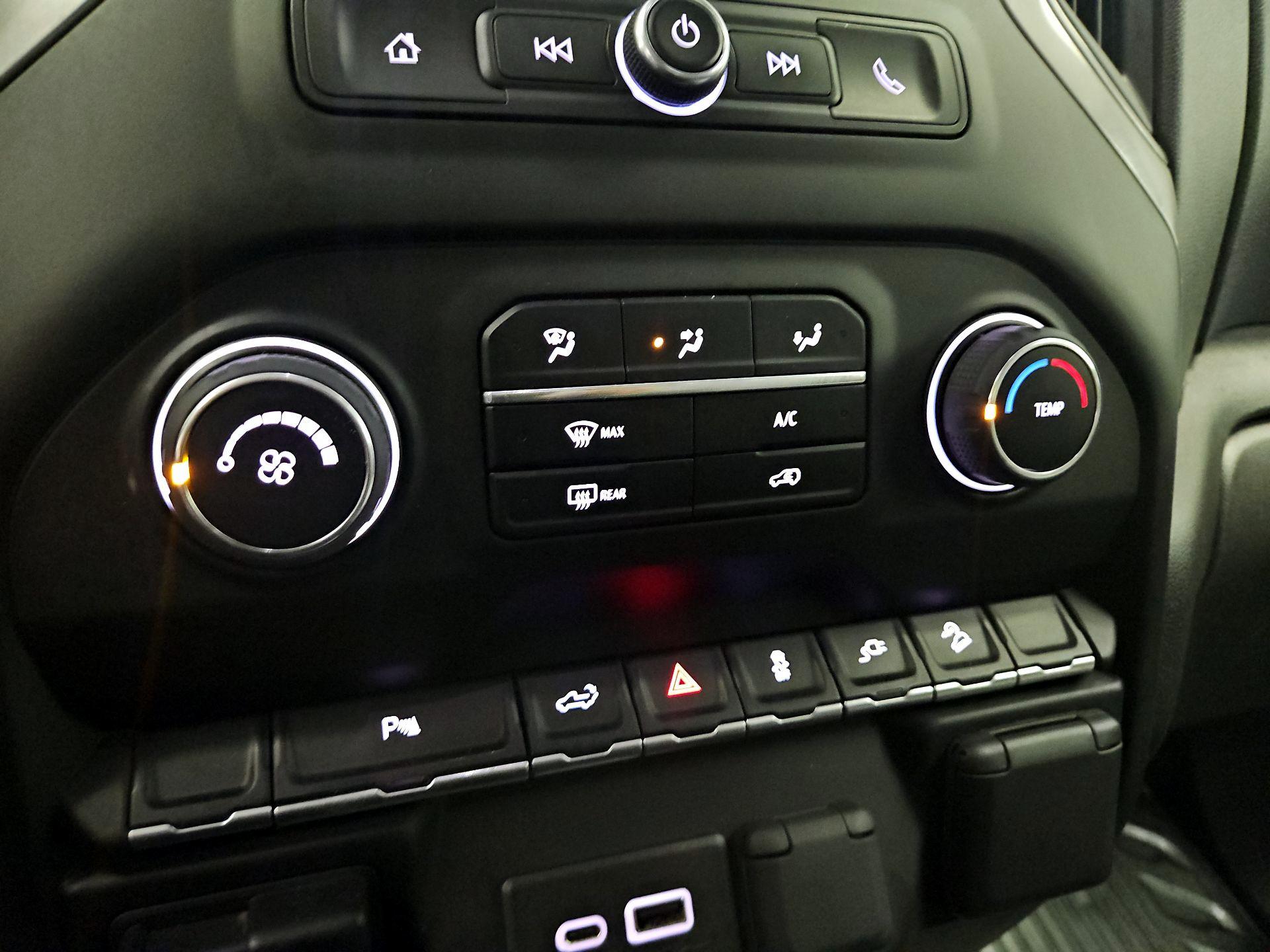 Thumbnail: 2022 Chevrolet Silverado 2500 - 16