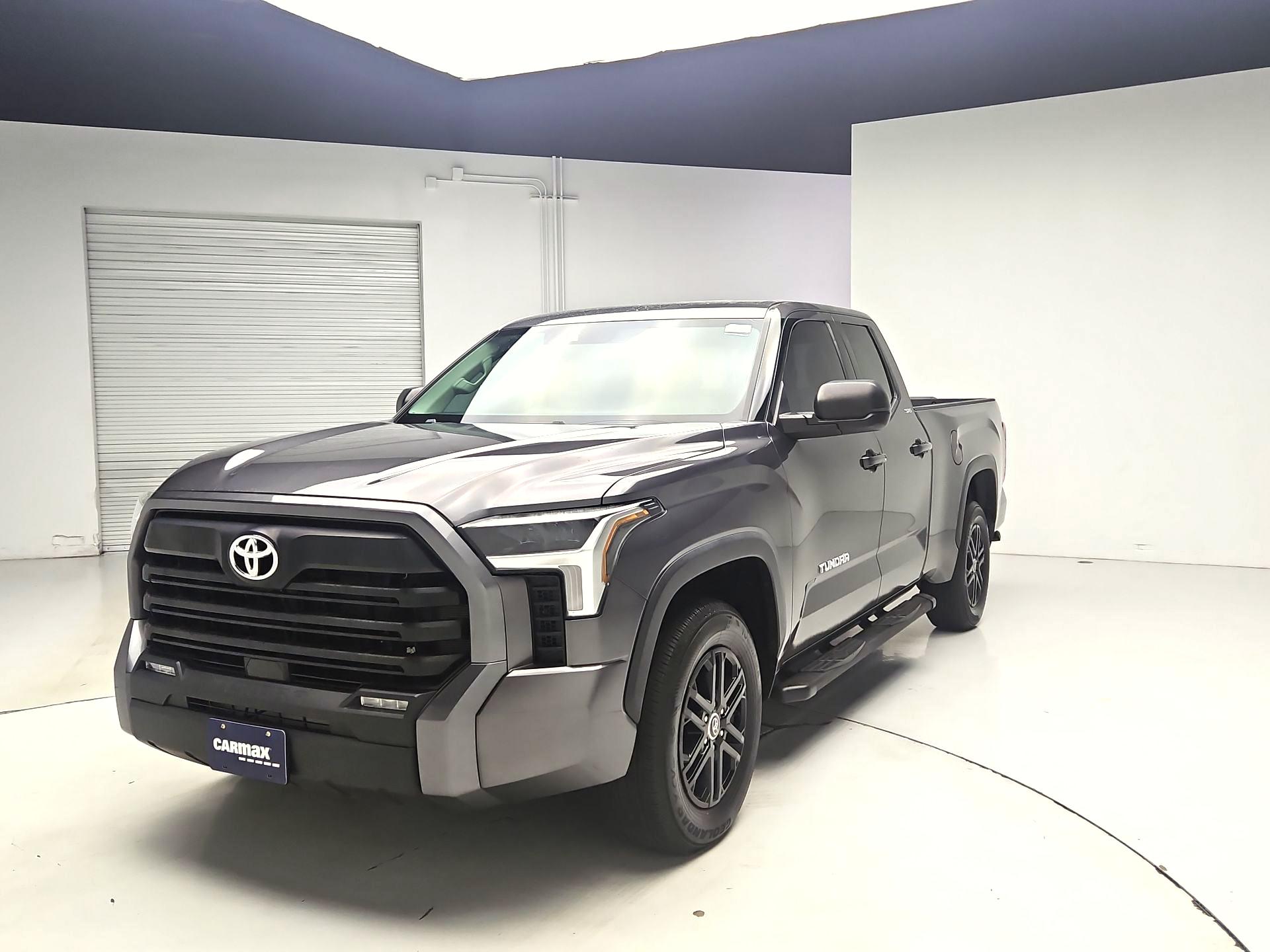 Thumbnail: 2023 Toyota Tundra - 3