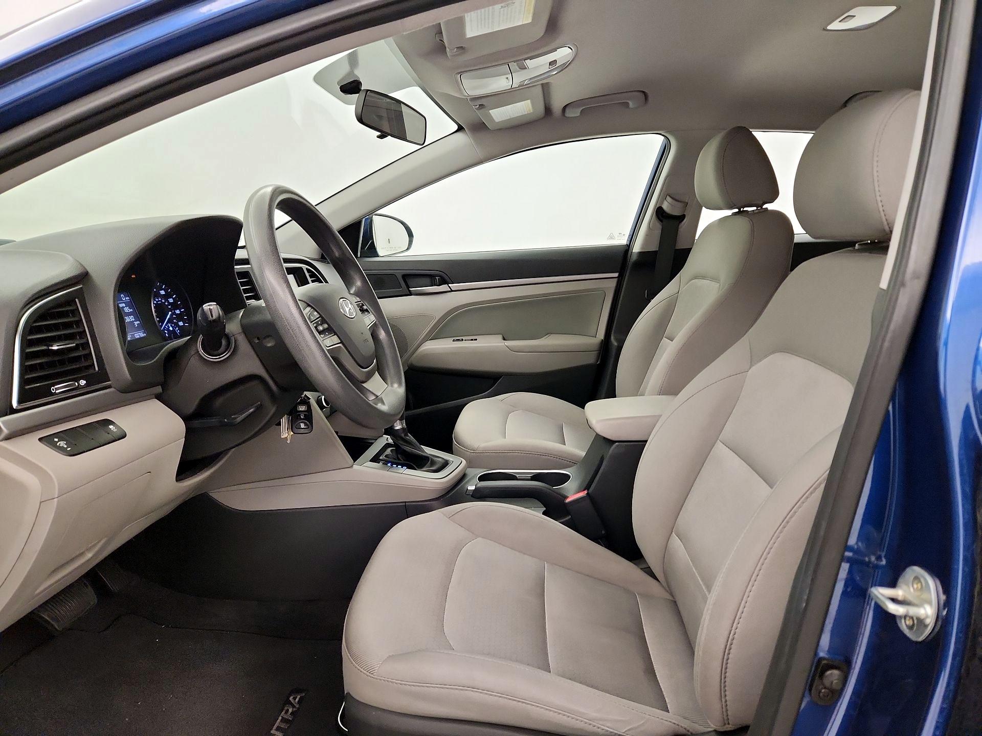 Thumbnail: 2017 Hyundai Elantra - 11