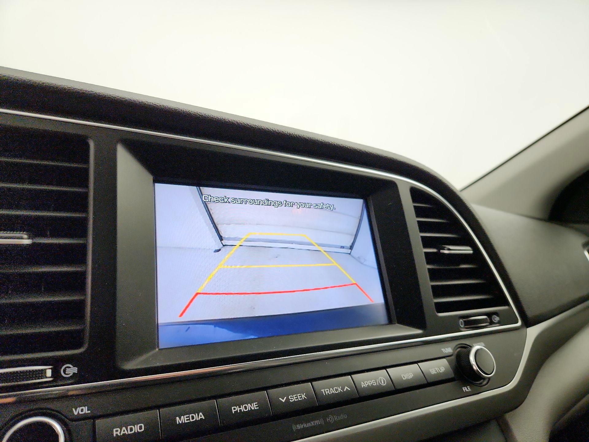 Thumbnail: 2017 Hyundai Elantra - 14