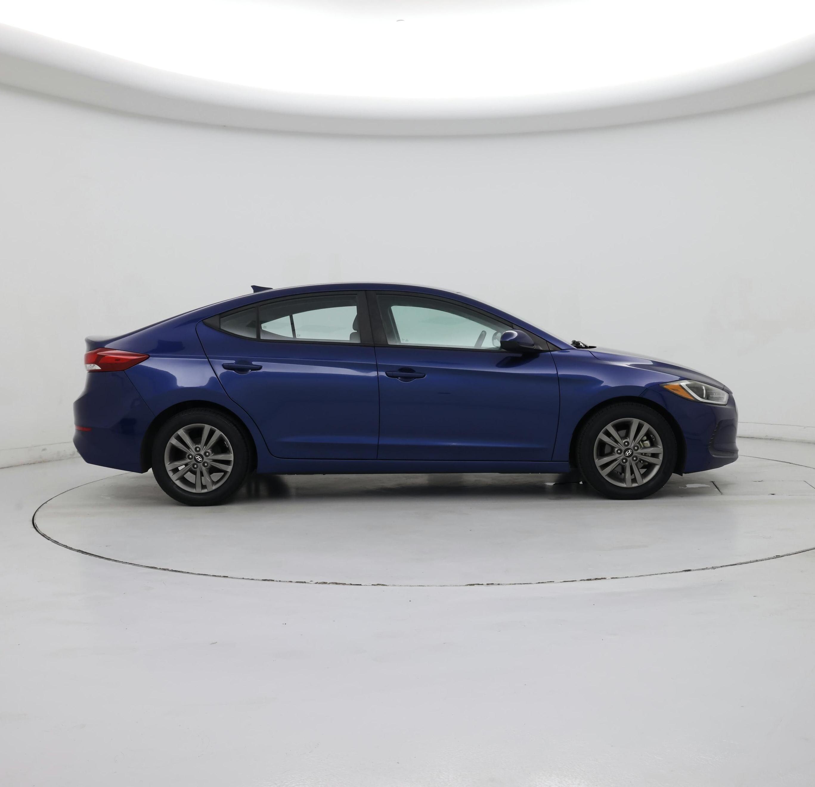 Thumbnail: 2017 Hyundai Elantra - 7