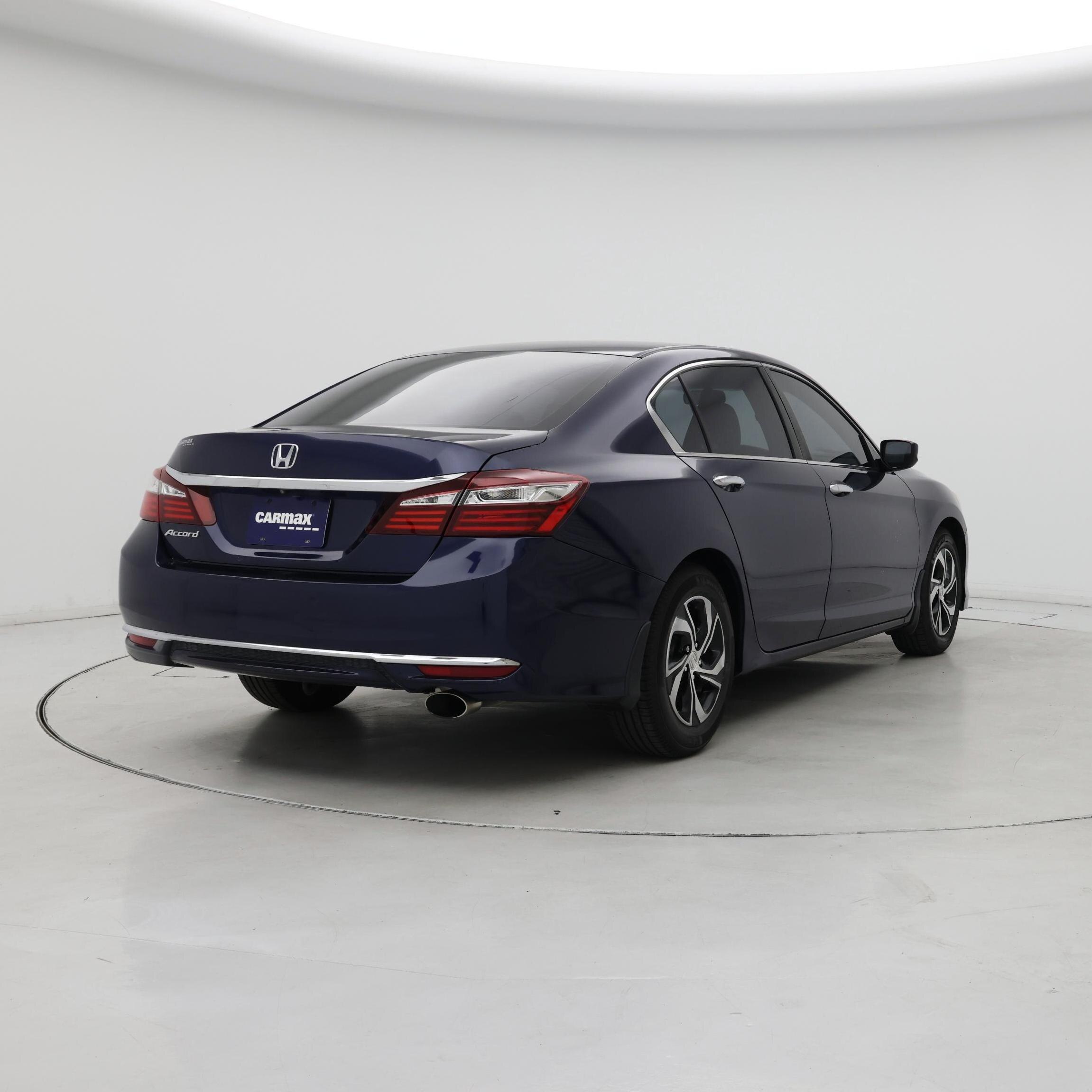 Thumbnail: 2016 Honda Accord - 8