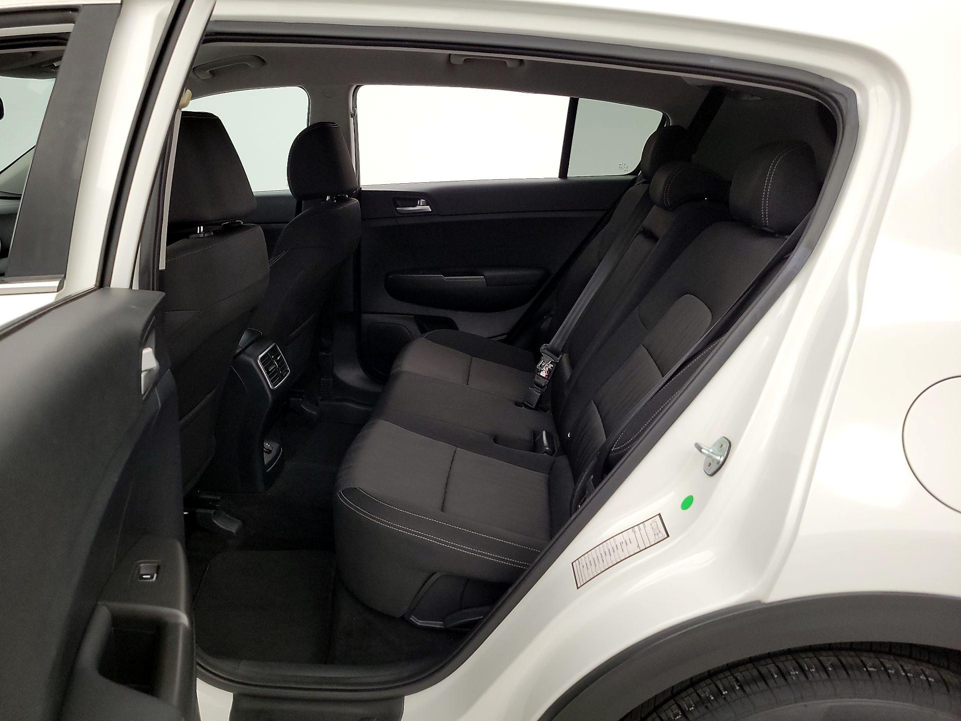Thumbnail: 2019 Kia Sportage - 19
