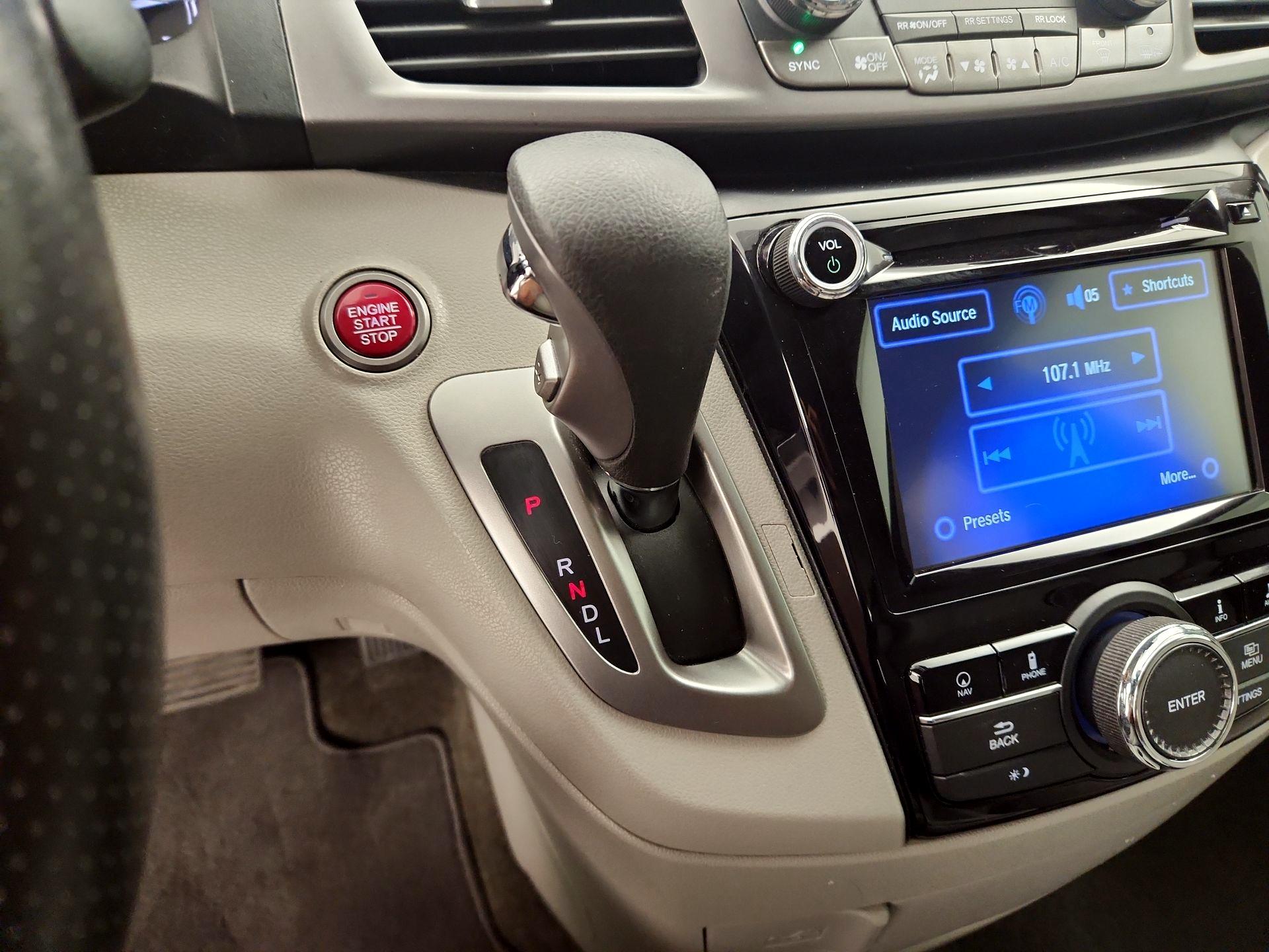 Thumbnail: 2014 Honda Odyssey - 17