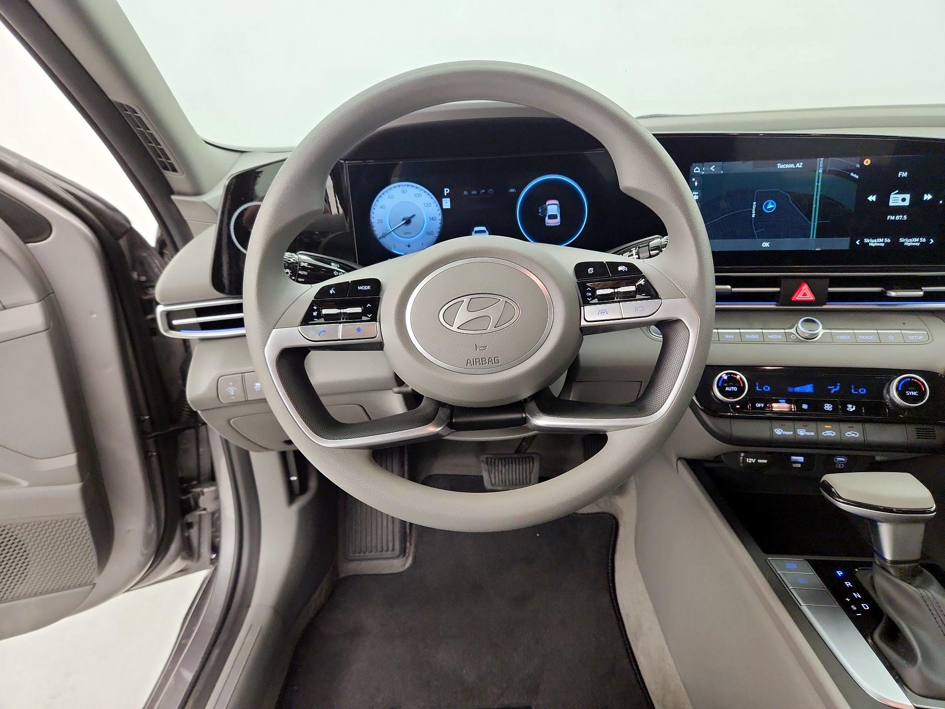 Thumbnail: 2024 Hyundai Elantra - 10