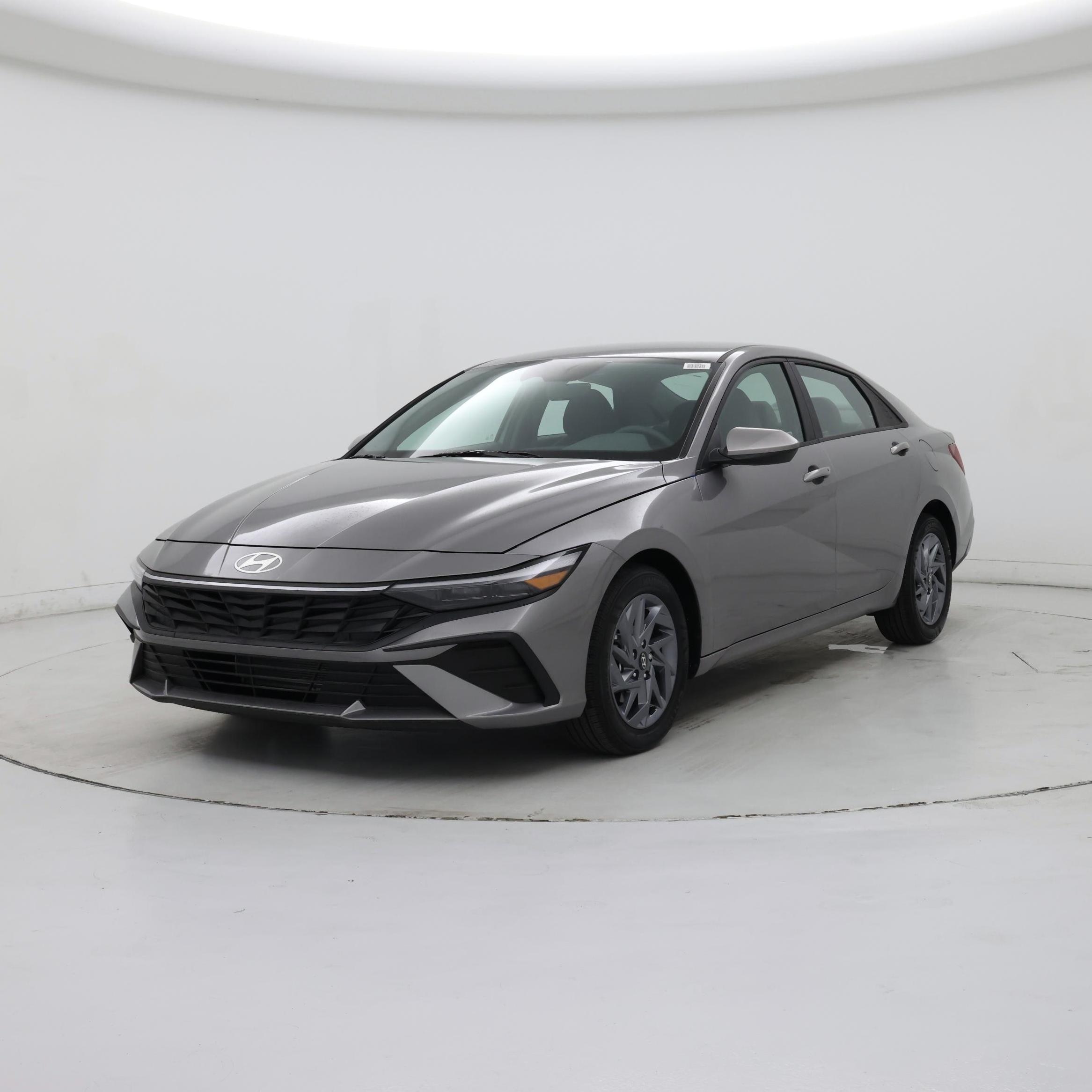 Thumbnail: 2024 Hyundai Elantra - 4
