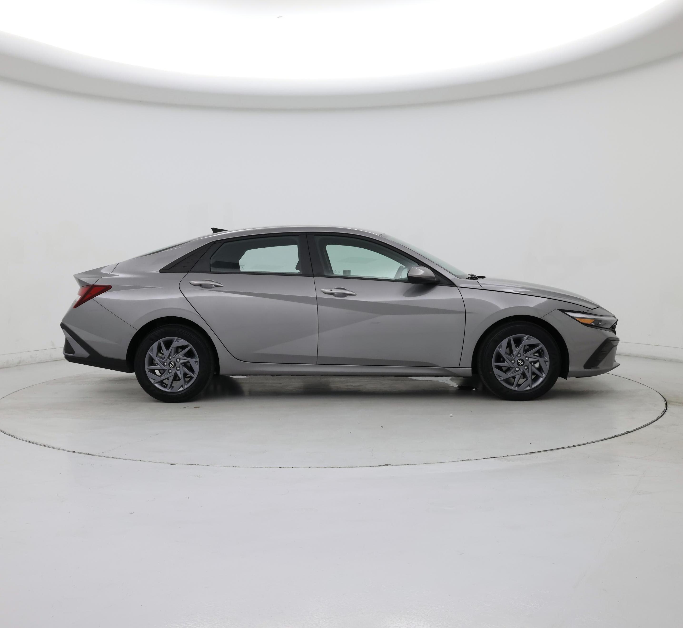Thumbnail: 2024 Hyundai Elantra - 7