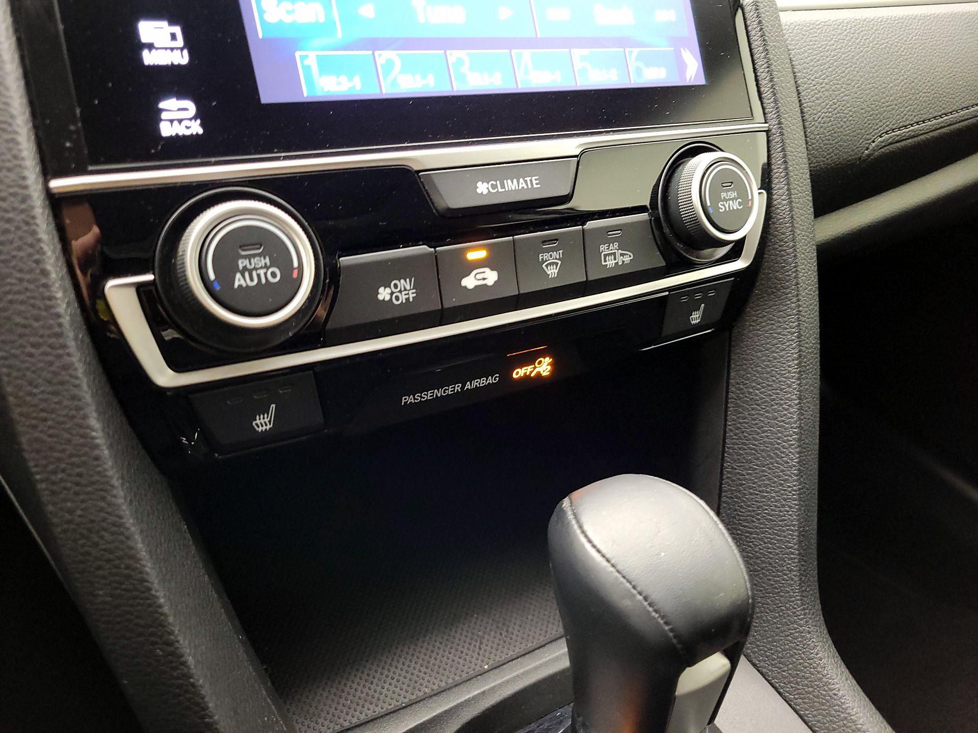 Thumbnail: 2018 Honda Civic - 16