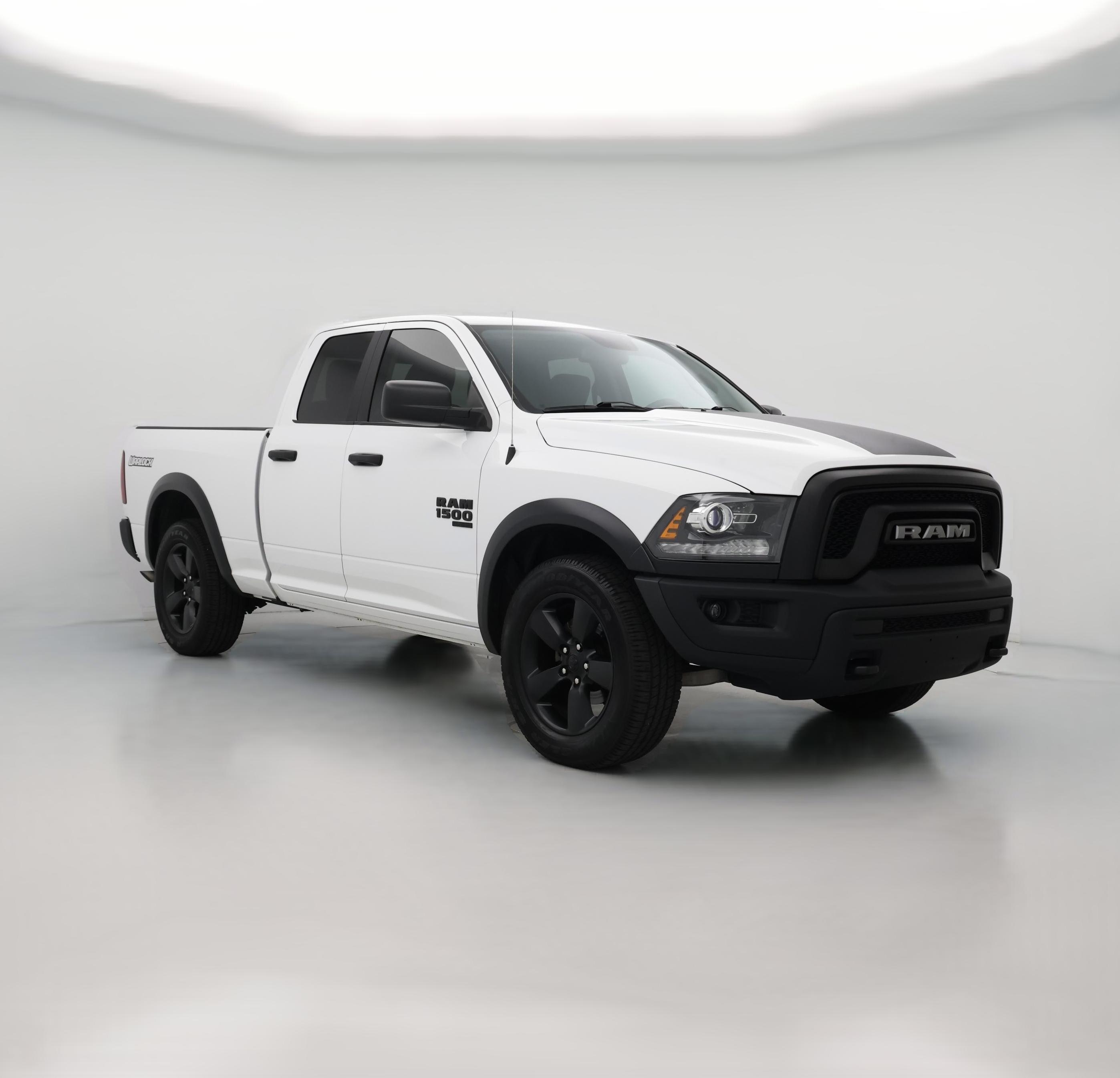 Thumbnail: 2020 RAM 1500 Classic - 1