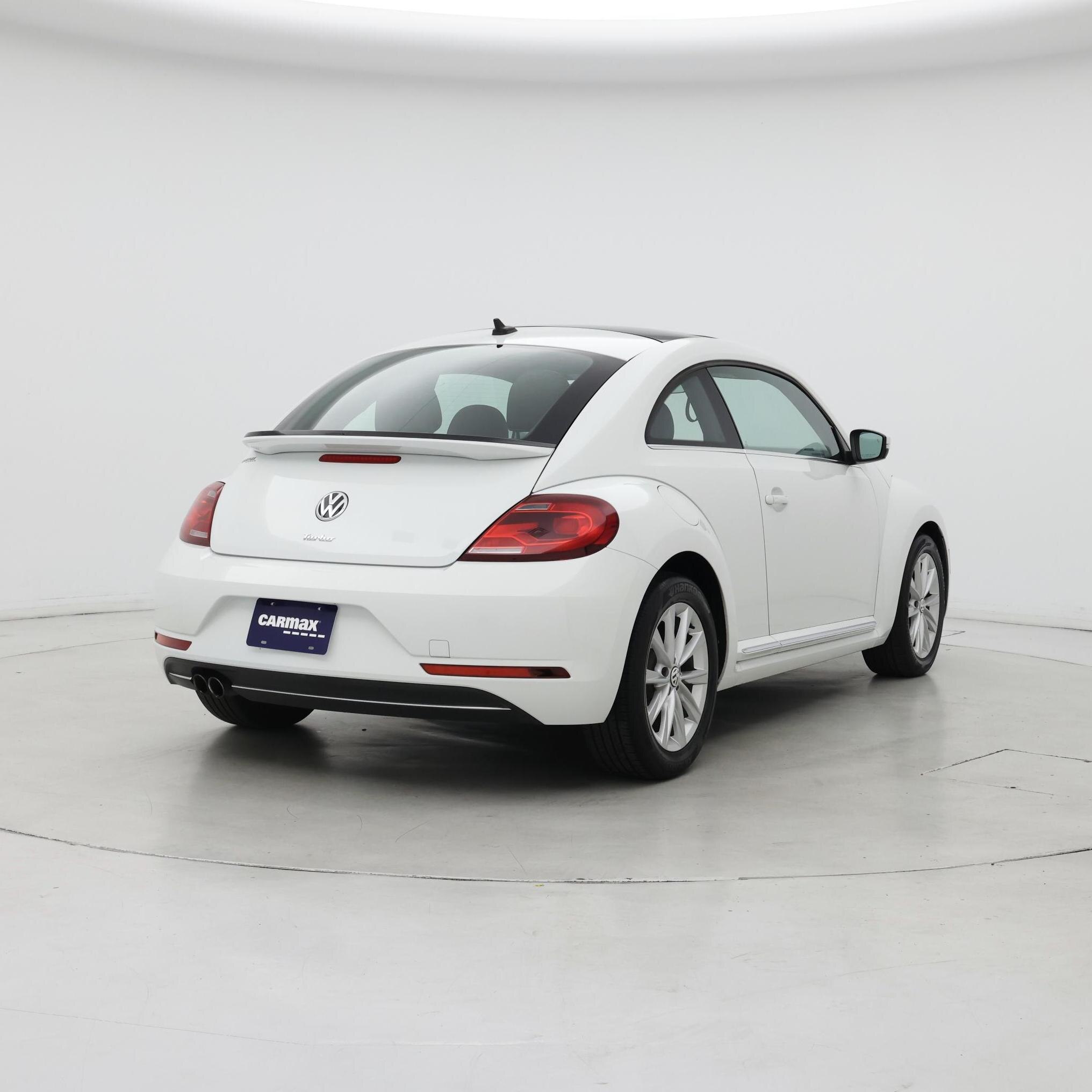 Thumbnail: 2019 Volkswagen Beetle - 8