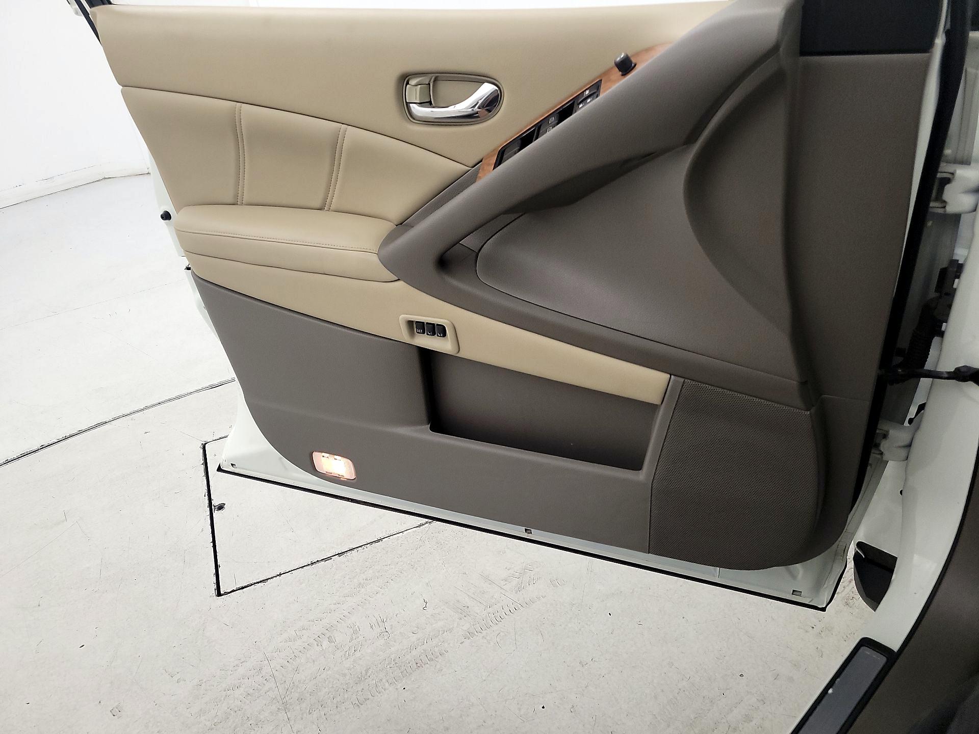 Thumbnail: 2014 Nissan Murano - 12