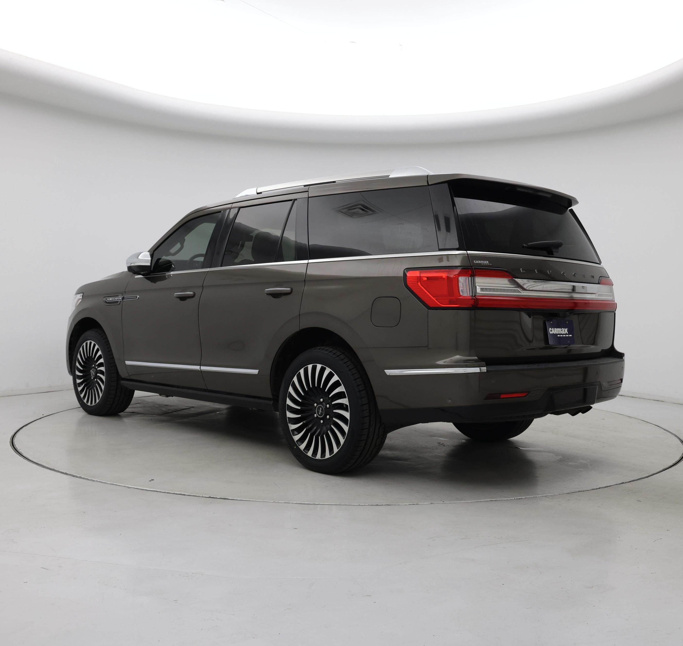 Thumbnail: 2020 Lincoln Navigator - 2