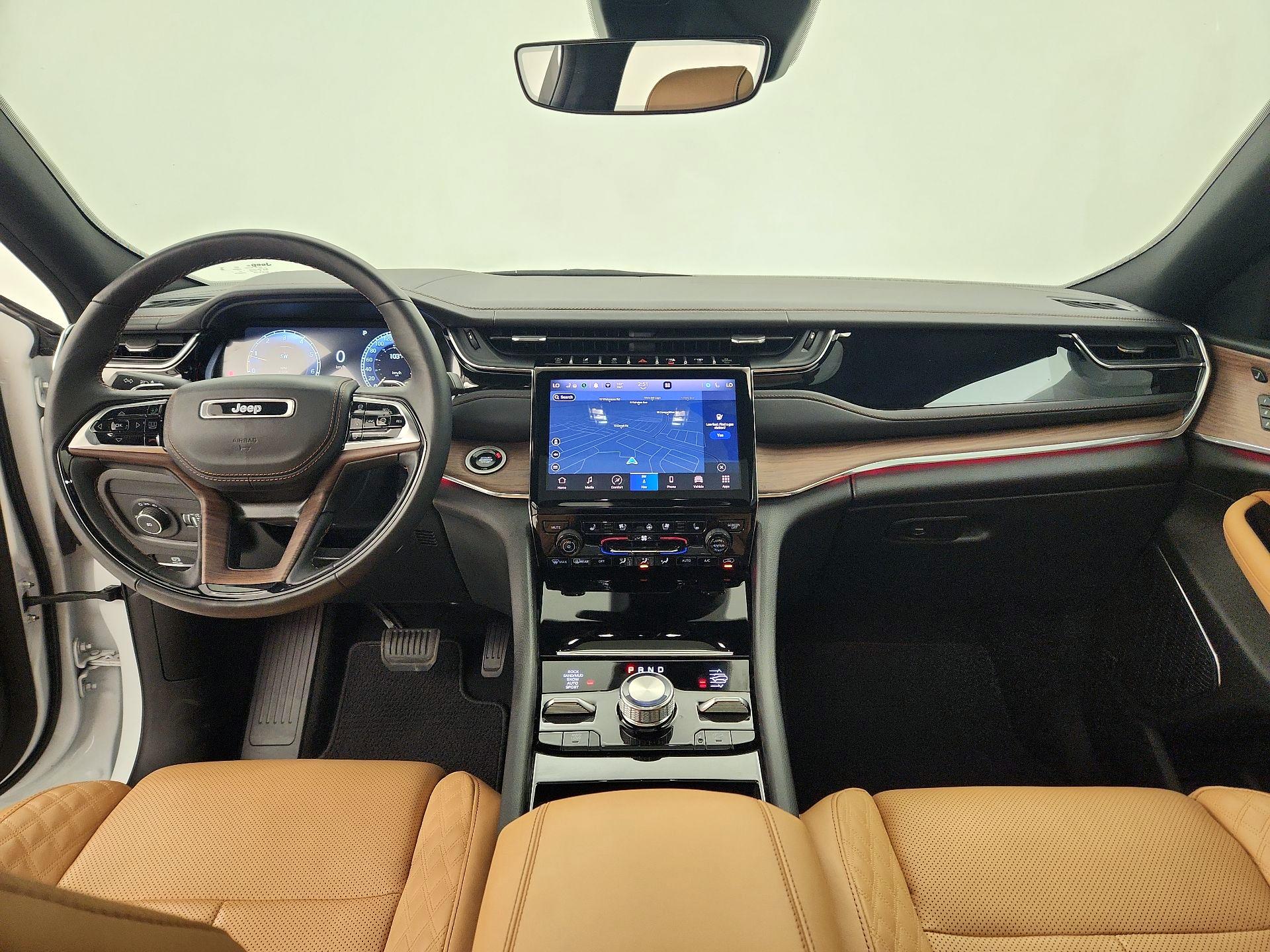 Thumbnail: 2024 Jeep Grand Cherokee L - 9