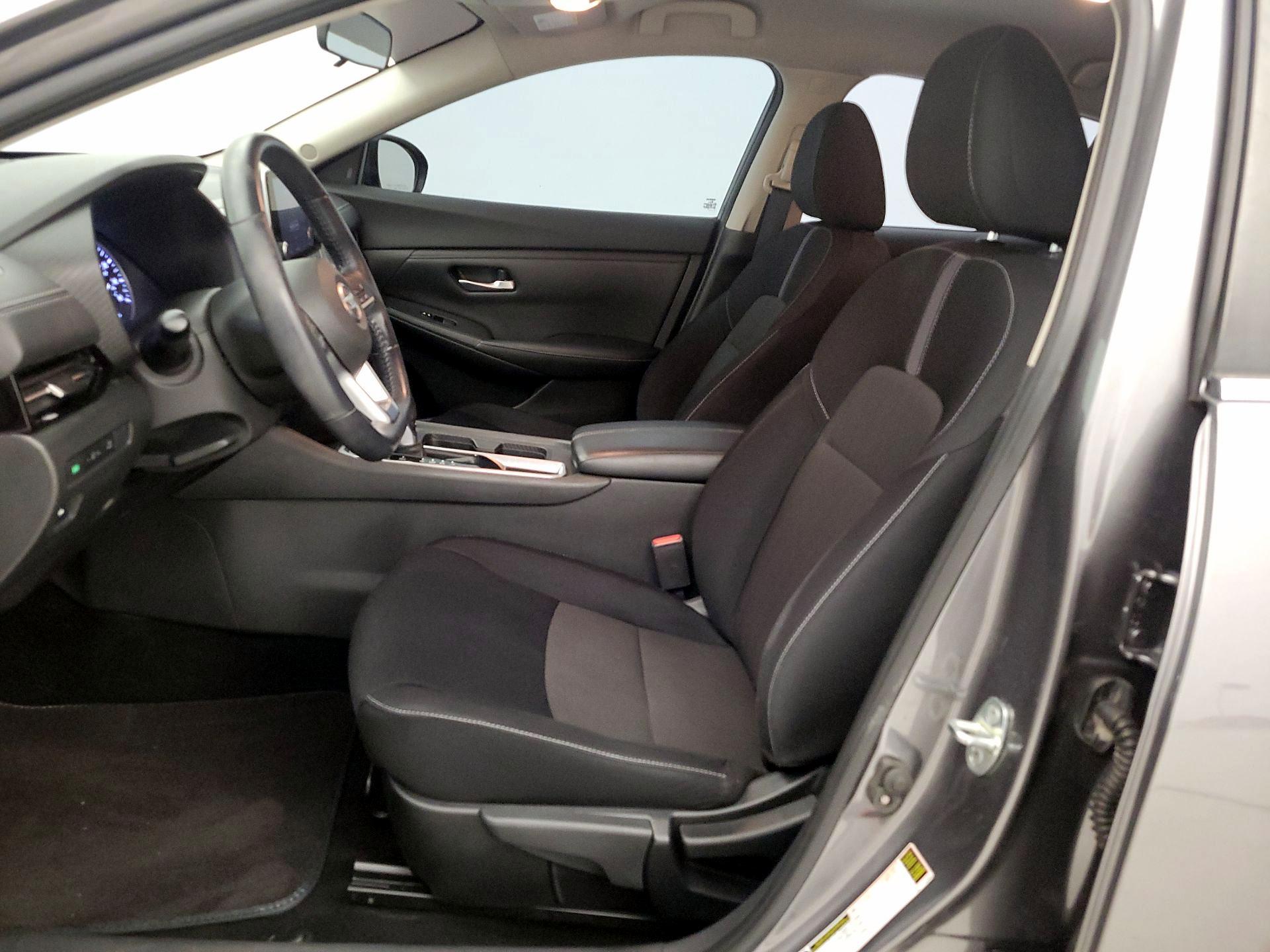 Thumbnail: 2020 Nissan Sentra - 11