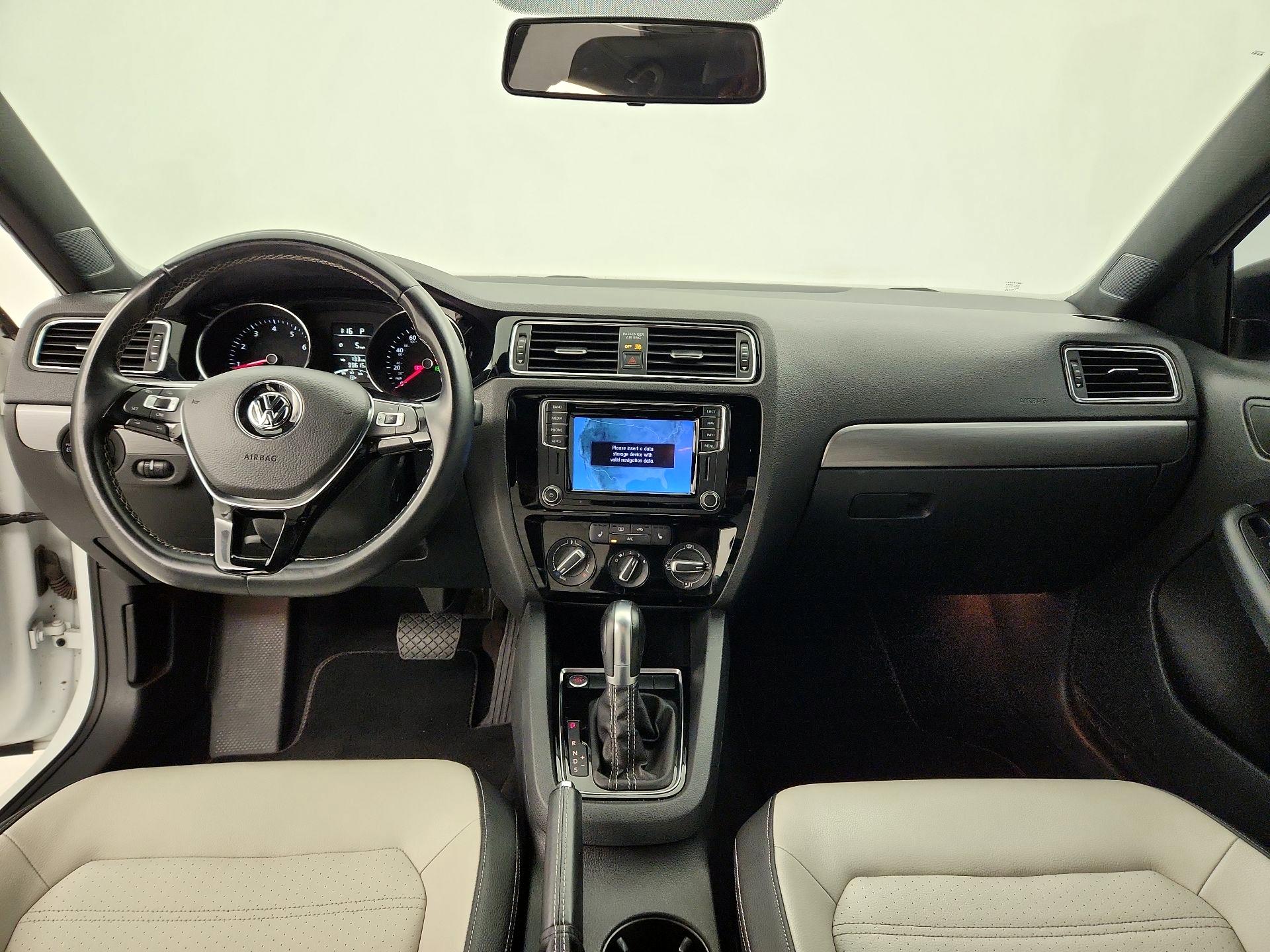 Thumbnail: 2016 Volkswagen Jetta - 9