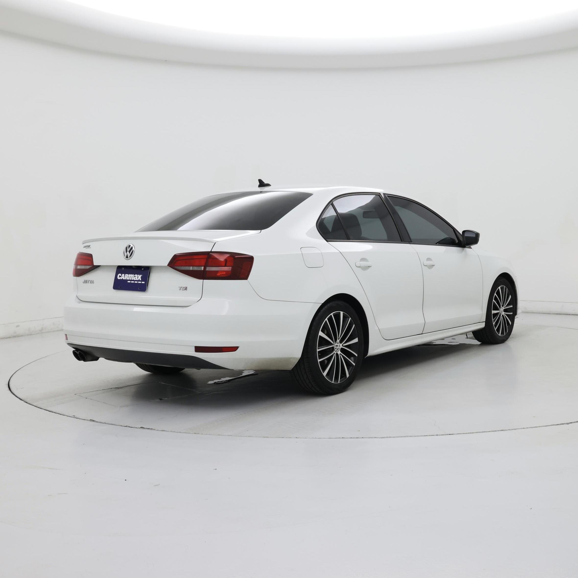 Thumbnail: 2016 Volkswagen Jetta - 8