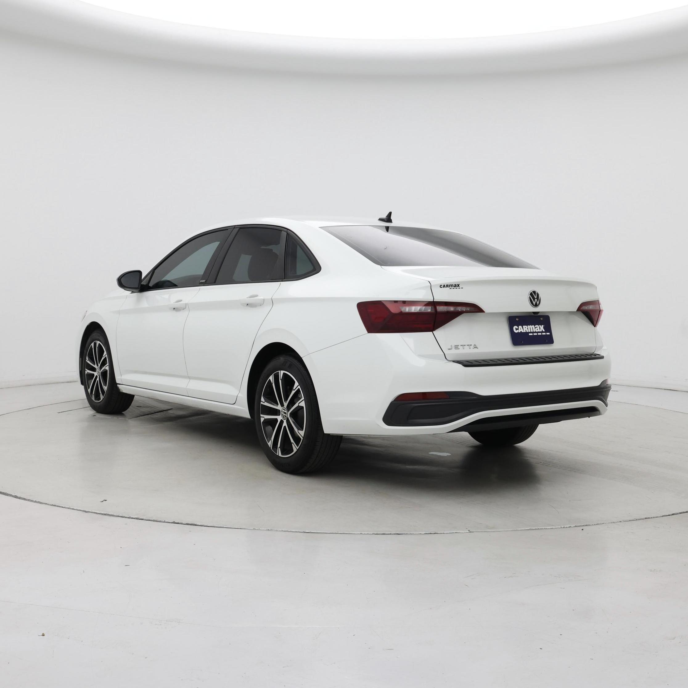Thumbnail: 2023 Volkswagen Jetta - 2